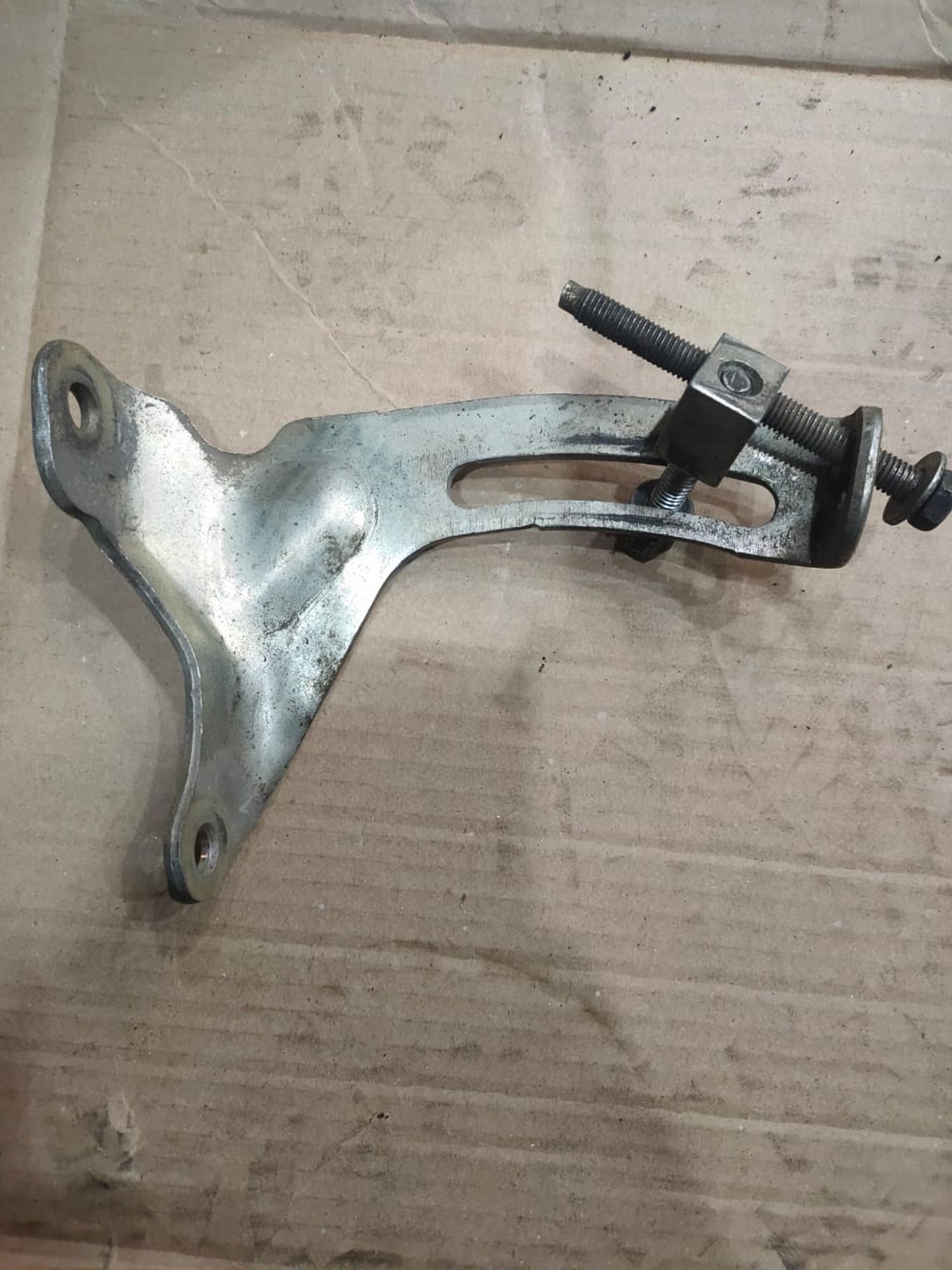 https://ycs.partsauto.market/partsauto-images/thmbs/d89d66a30f14dbad161fb7a986aa0fe5/parts/075eaa8d-62a6-5db6-bc8e-a5650e9703e5_4099015a-b889-4513-8ee7-943941a315c5.jpg