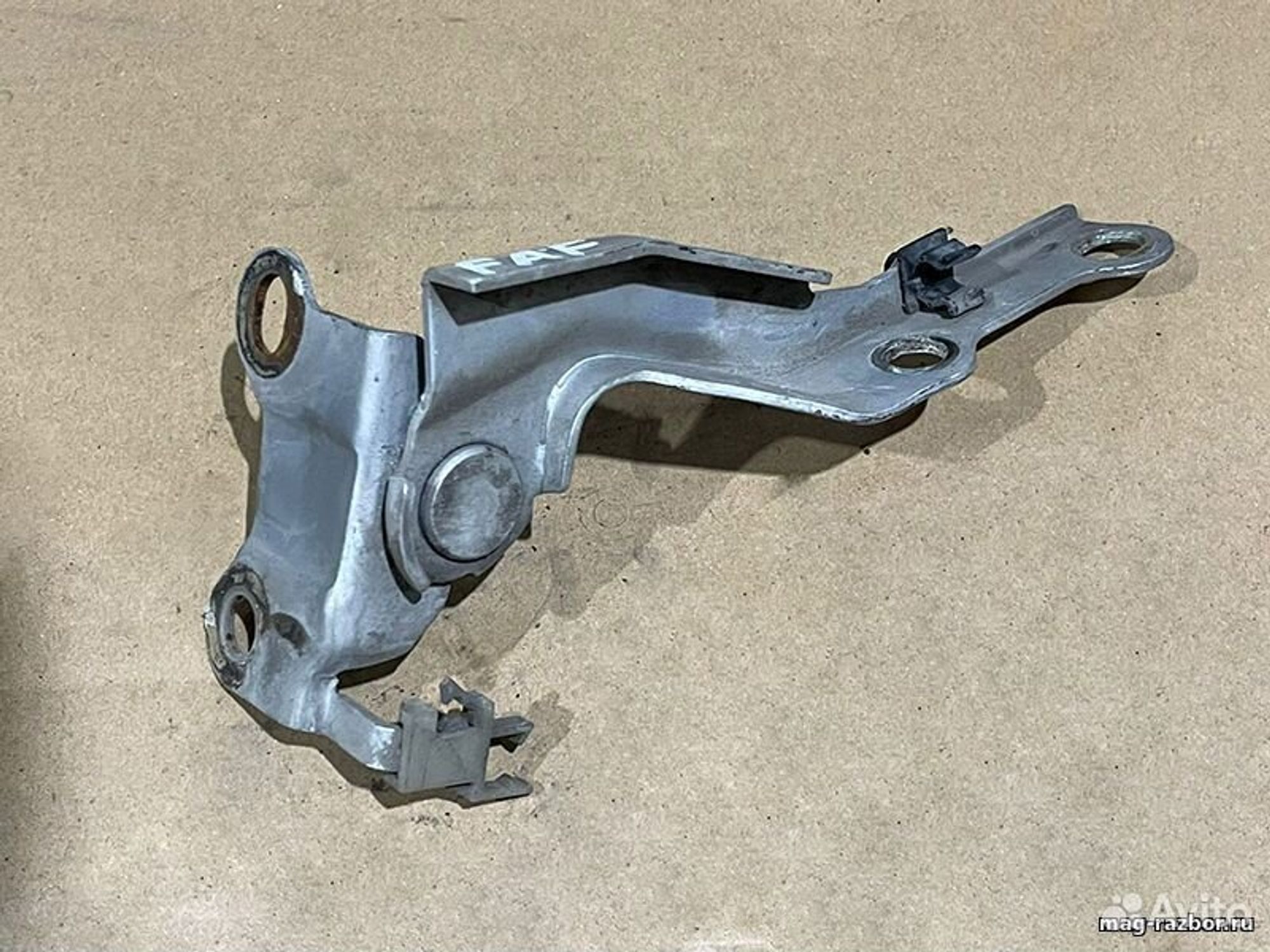 https://ycs.partsauto.market/partsauto-images/thmbs/d89d66a30f14dbad161fb7a986aa0fe5/parts/817fd541-fba5-5022-98fa-6d9ba09a288a_2b18ac8d-b4cb-4aa8-a9bf-4dc076449f94.jpg