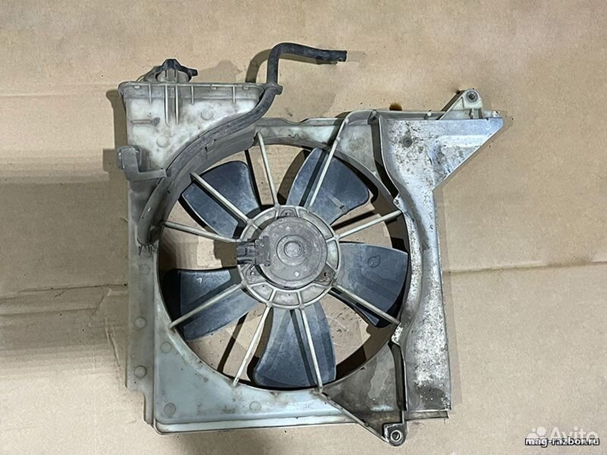 https://ycs.partsauto.market/partsauto-images/thmbs/d89d66a30f14dbad161fb7a986aa0fe5/parts/98574559-3b9e-51d6-9e50-161439b750dd_53bfaa2e-3fb4-4554-b6db-14288fd49688.jpg
