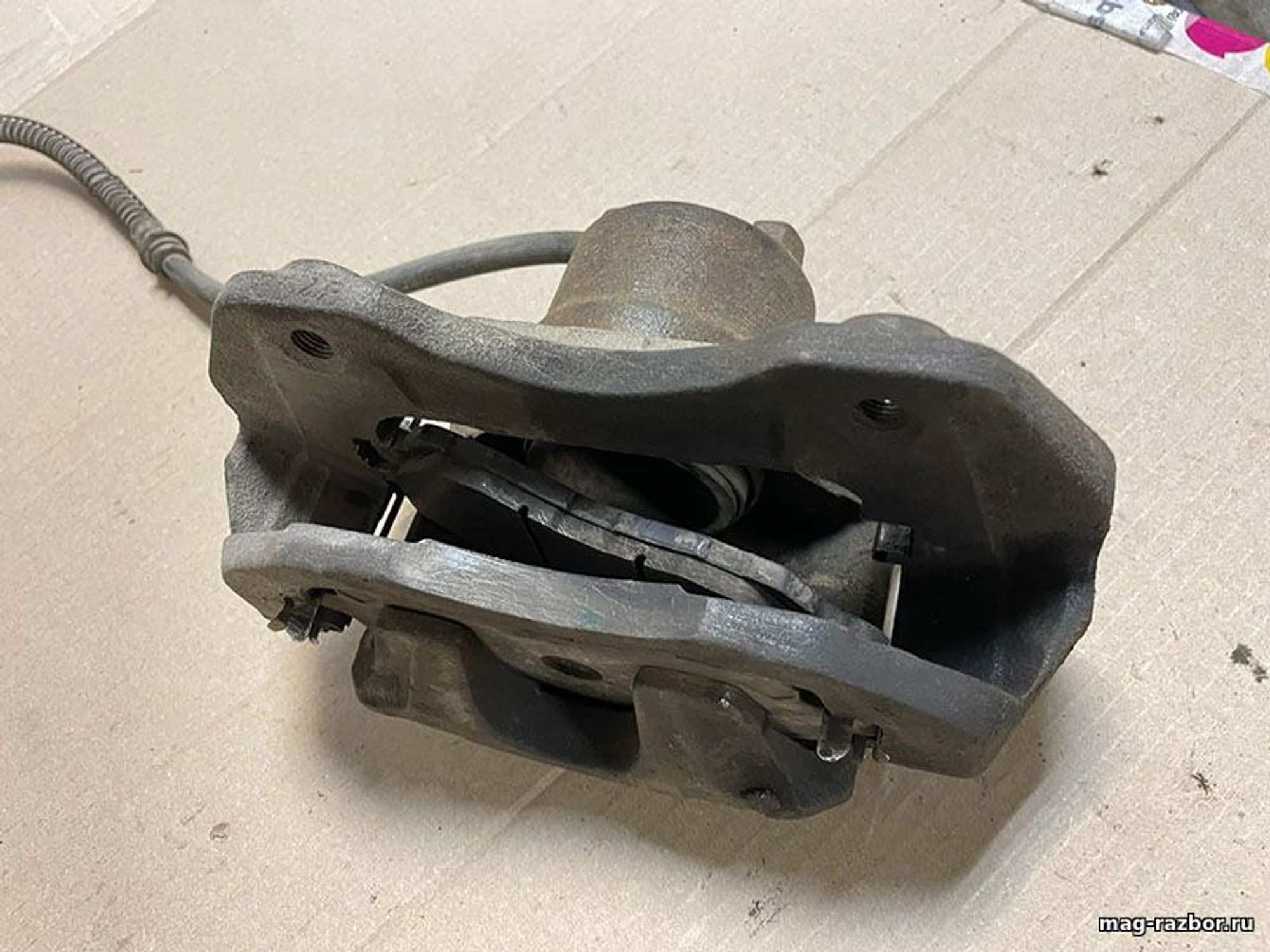 https://ycs.partsauto.market/partsauto-images/thmbs/d89d66a30f14dbad161fb7a986aa0fe5/parts/deb53ef0-d42a-5013-a4a2-beaaab7c855f_8fd60a11-0152-466f-9e4f-21e3519e2677.jpg