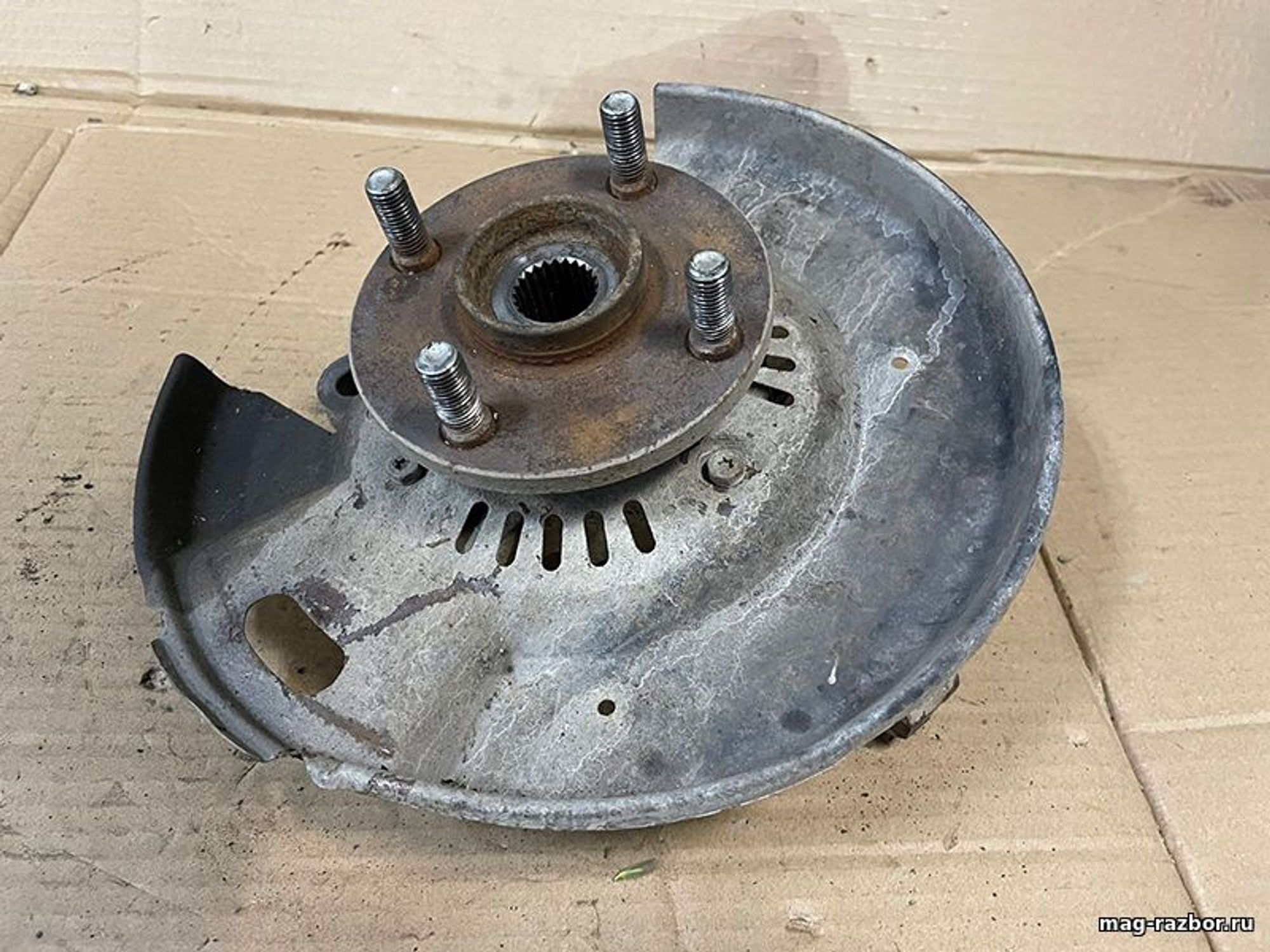 https://ycs.partsauto.market/partsauto-images/thmbs/d89d66a30f14dbad161fb7a986aa0fe5/parts/f85775ad-5f0a-5354-b5f3-7d450c98d485_50866870-9d89-4260-93ea-91cadc3883a4.jpg