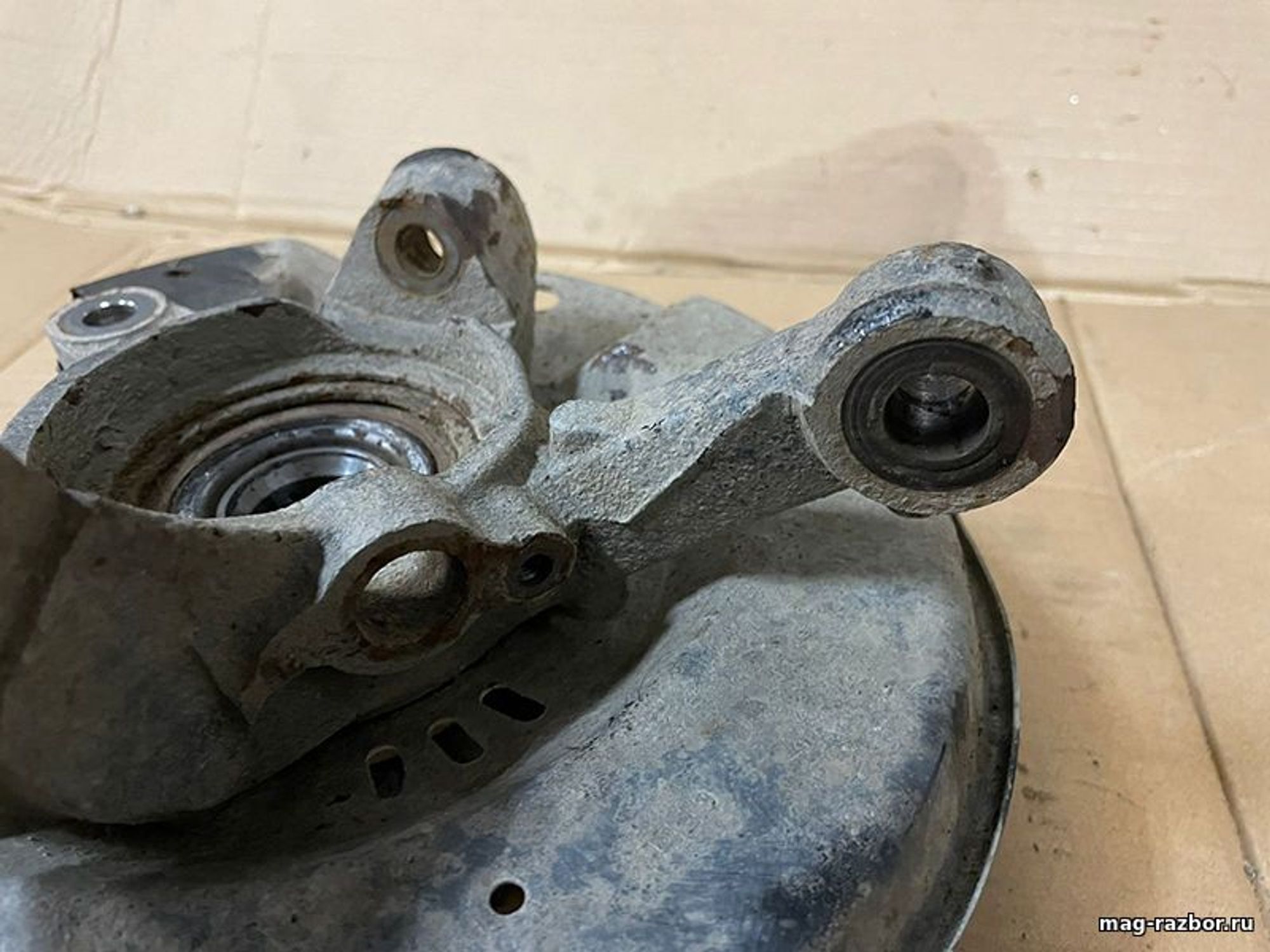 https://ycs.partsauto.market/partsauto-images/thmbs/d89d66a30f14dbad161fb7a986aa0fe5/parts/f85775ad-5f0a-5354-b5f3-7d450c98d485_676b3fe8-caa8-4377-80c8-5f661a922365.jpg