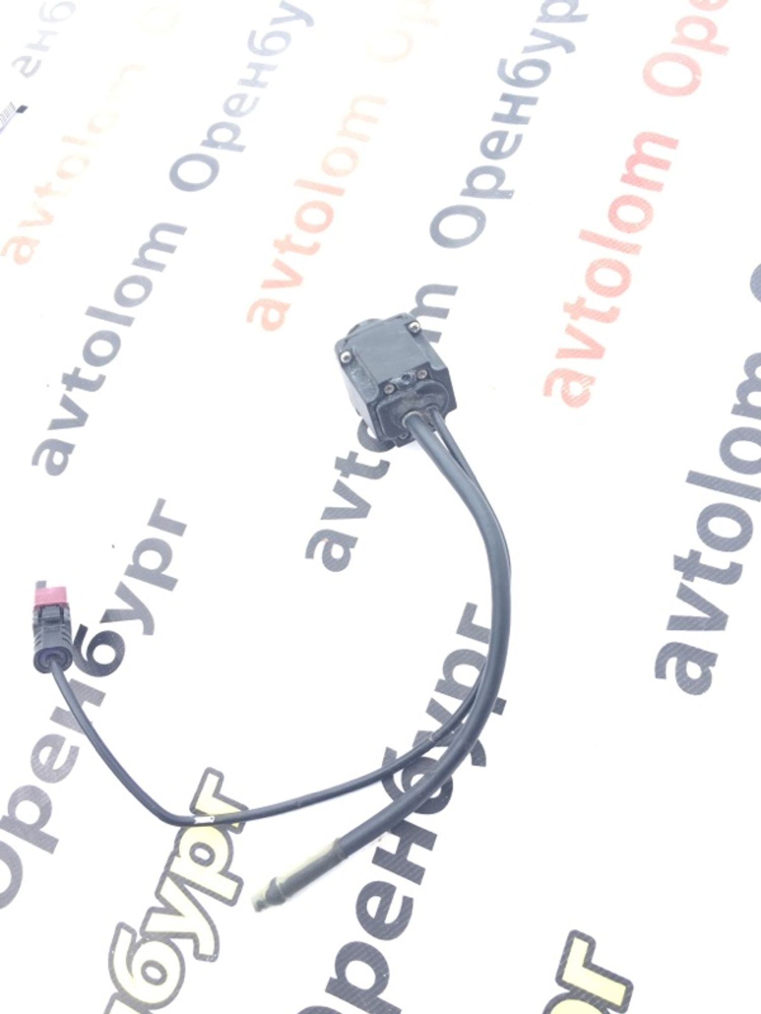 https://ycs.partsauto.market/partsauto-images/thmbs/d8fcbf2cf753f6ca7cee82516f7261b4/55f9effd1783bff36fbf30b2ae002f4e/9a0df1a2bc770ae30215de11d1009d12.jpg