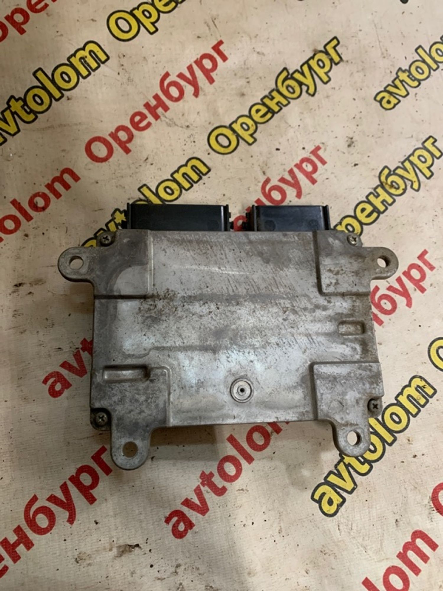 https://ycs.partsauto.market/partsauto-images/thmbs/d8fcbf2cf753f6ca7cee82516f7261b4/64e7c0616b02deead8e1b77f88937d3a/194161b8def8380717c27f6b5deb8b06.jpg