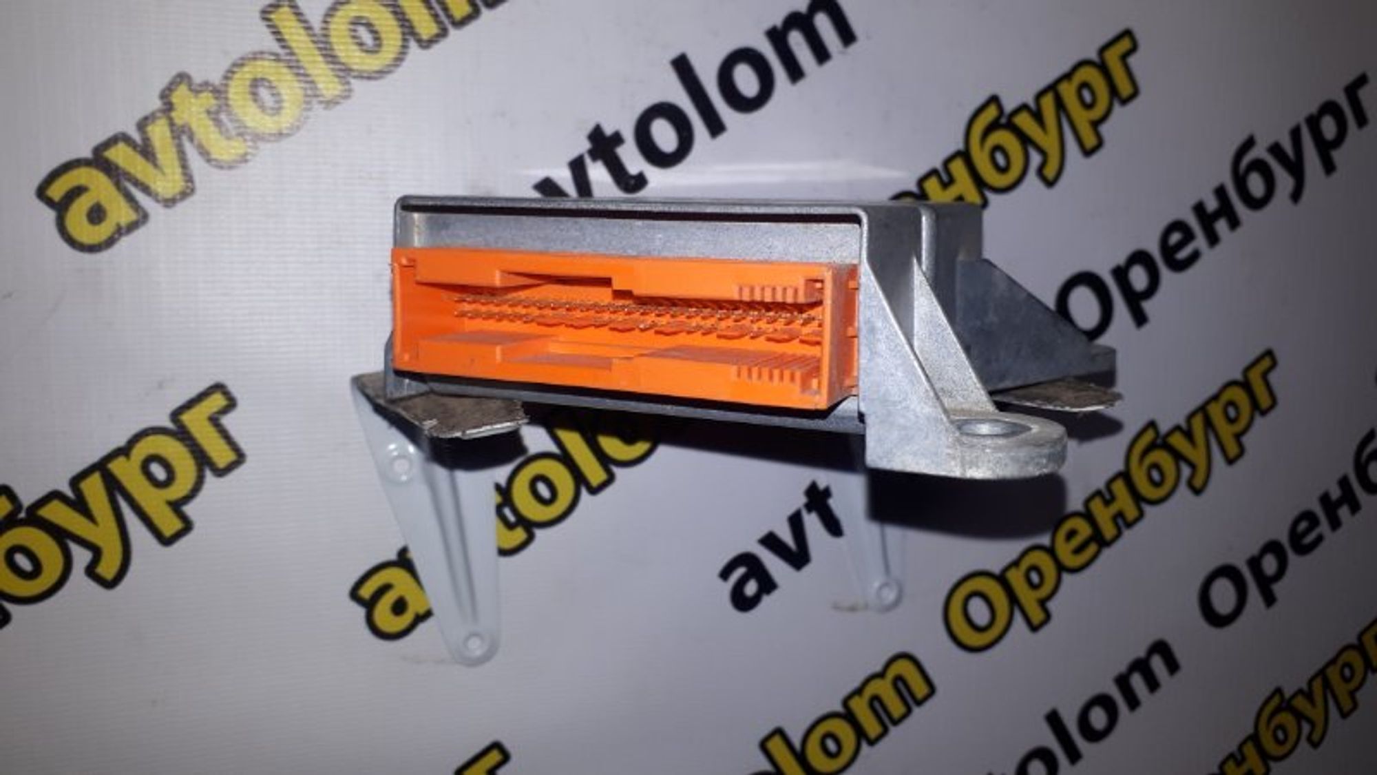 https://ycs.partsauto.market/partsauto-images/thmbs/d8fcbf2cf753f6ca7cee82516f7261b4/7f6f5eaa908e98c6798203d624dc4f33/fff3a1b8c4327c6257a92f10b1e4f6c0.jpg