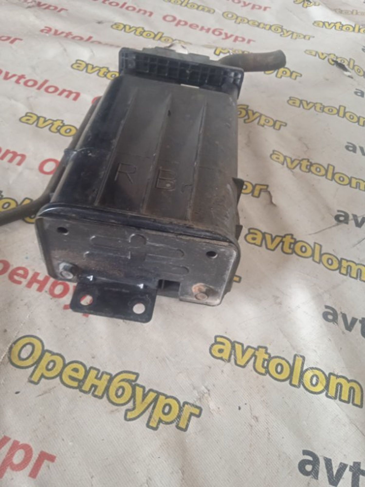 https://ycs.partsauto.market/partsauto-images/thmbs/d8fcbf2cf753f6ca7cee82516f7261b4/b7d91e95aaa02c6bda56dbca568fb5d5/26e75e9f374a6bcbb6761b375a2f7e49.jpg