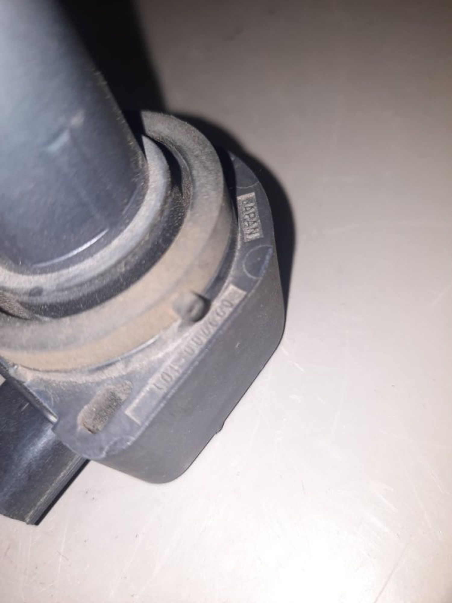 https://ycs.partsauto.market/partsauto-images/thmbs/d8fcbf2cf753f6ca7cee82516f7261b4/ce25e630c837d4e3d1942cf4501c1618/0a37d5a01496ad0c477704131f0db69a.jpg