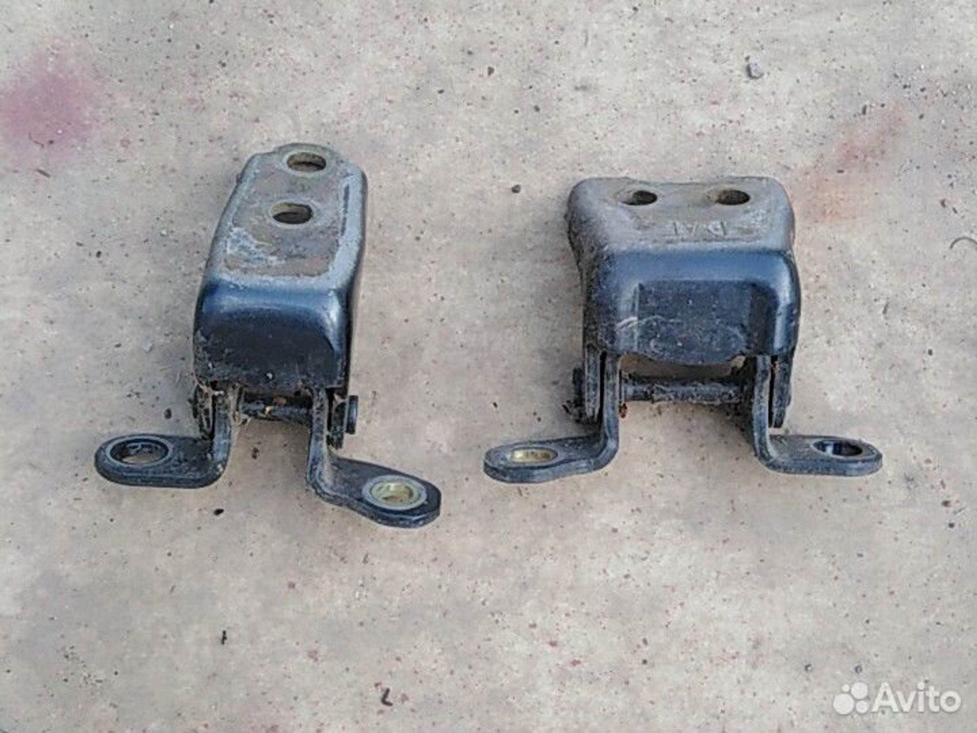Петля двери Honda Accord Cl7 правая пара, 700 рублей, Ленина