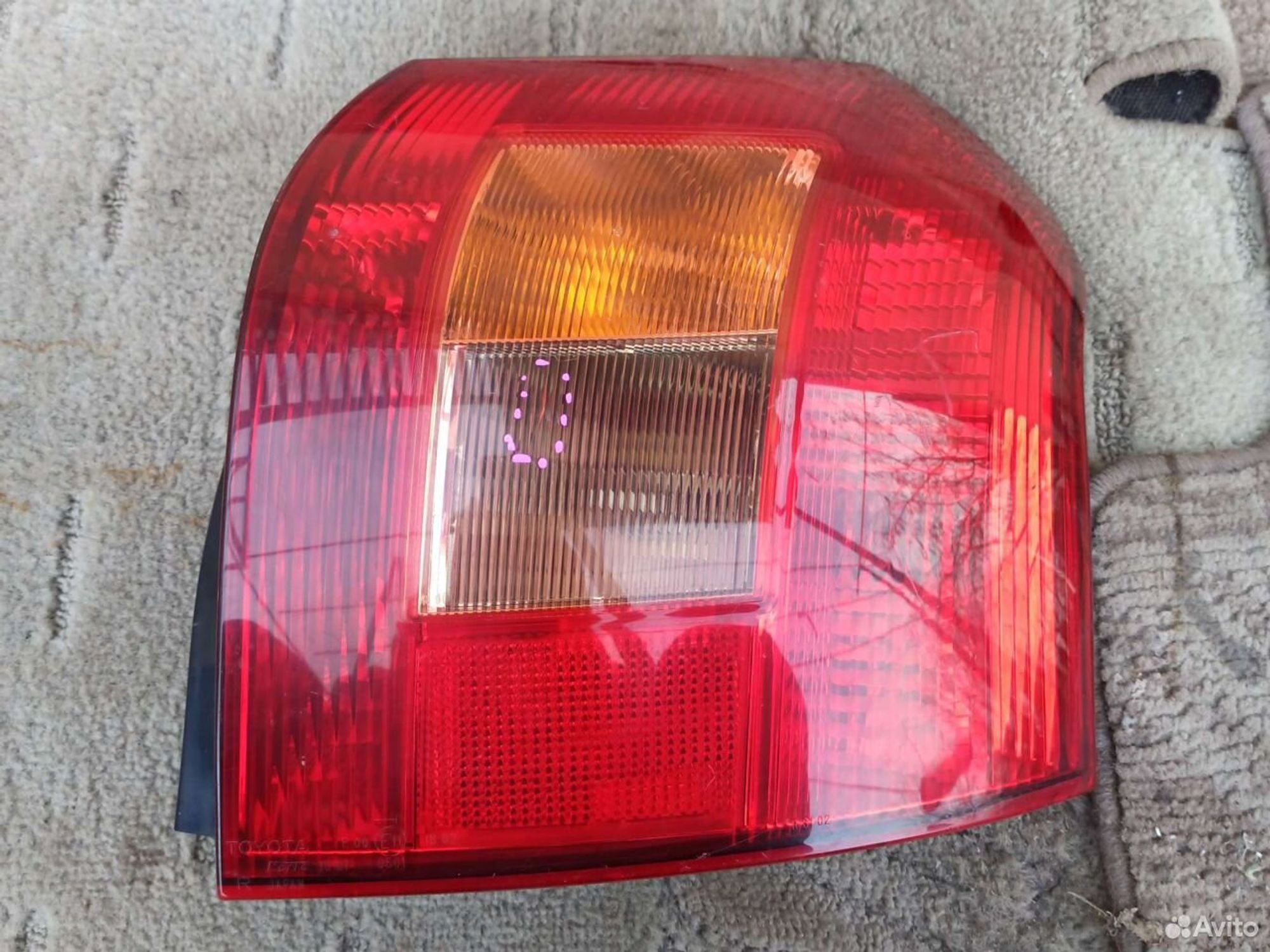 Стоп Toyota Corolla 120 правый хэтчбек европа, 500 рублей, Ленина