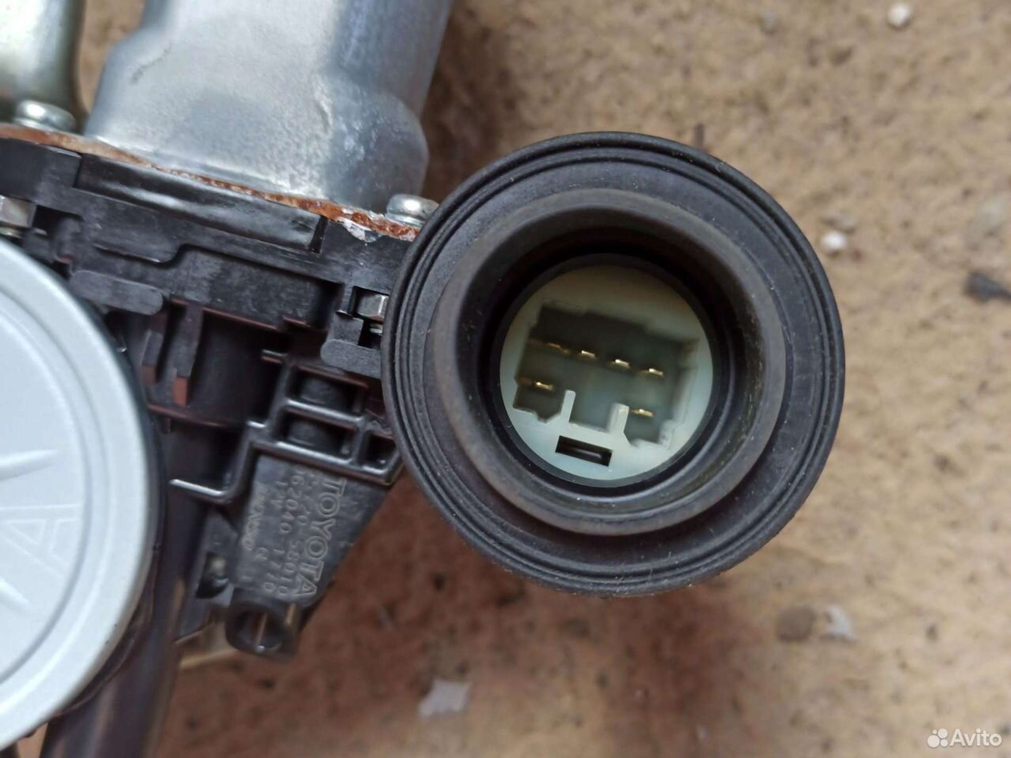 Стеклоподъемник Toyota Prius nhw20, 1200 рублей, Ленина