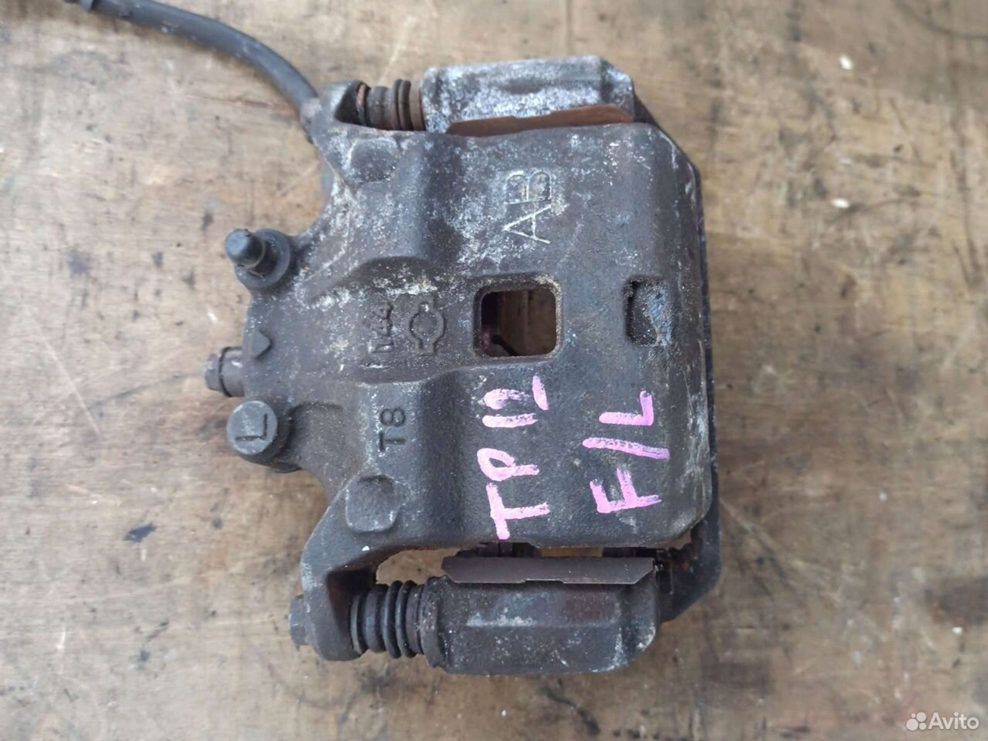 Тормозной суппорт Nissan Primera TP12, 800 рублей, Ленина