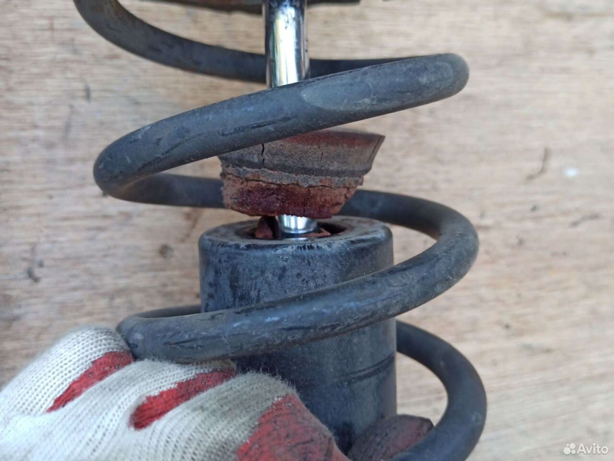 Стойки Toyota Vista zzv50, 6000 рублей, Ленина