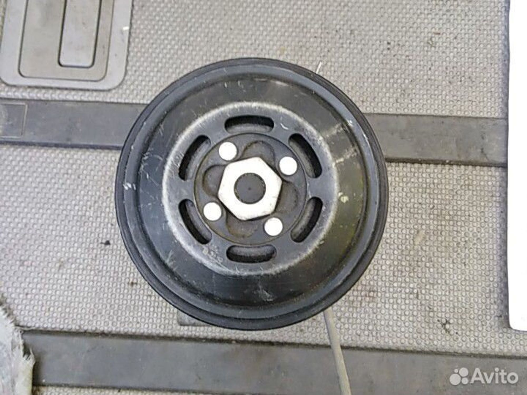 Компрессор кондиционера Toyota Ractis ncp125 1NZ FE, 9000 рублей, Ленина