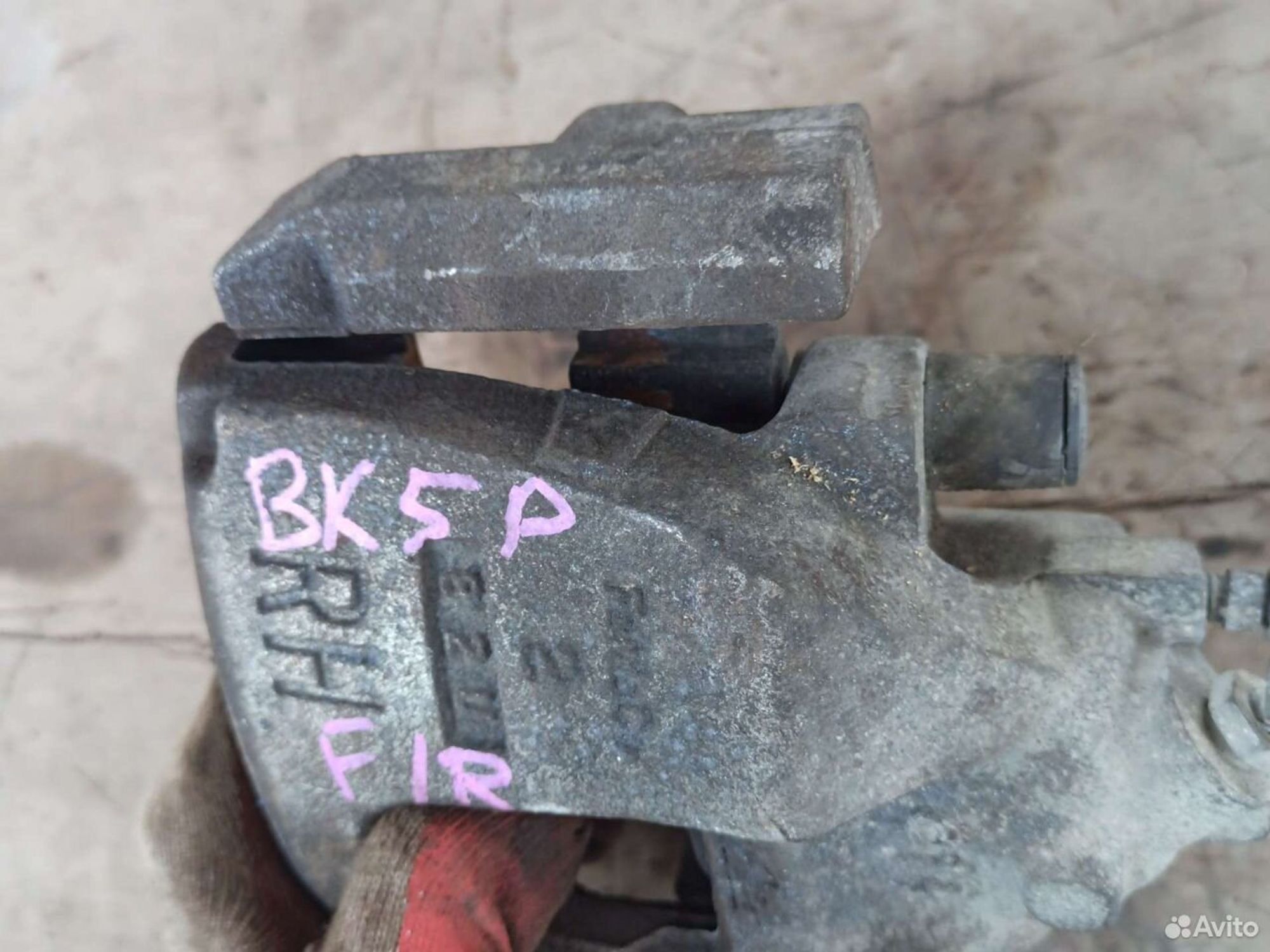 Суппорт Mazda 3 BK передний правый, 700 рублей, Ленина