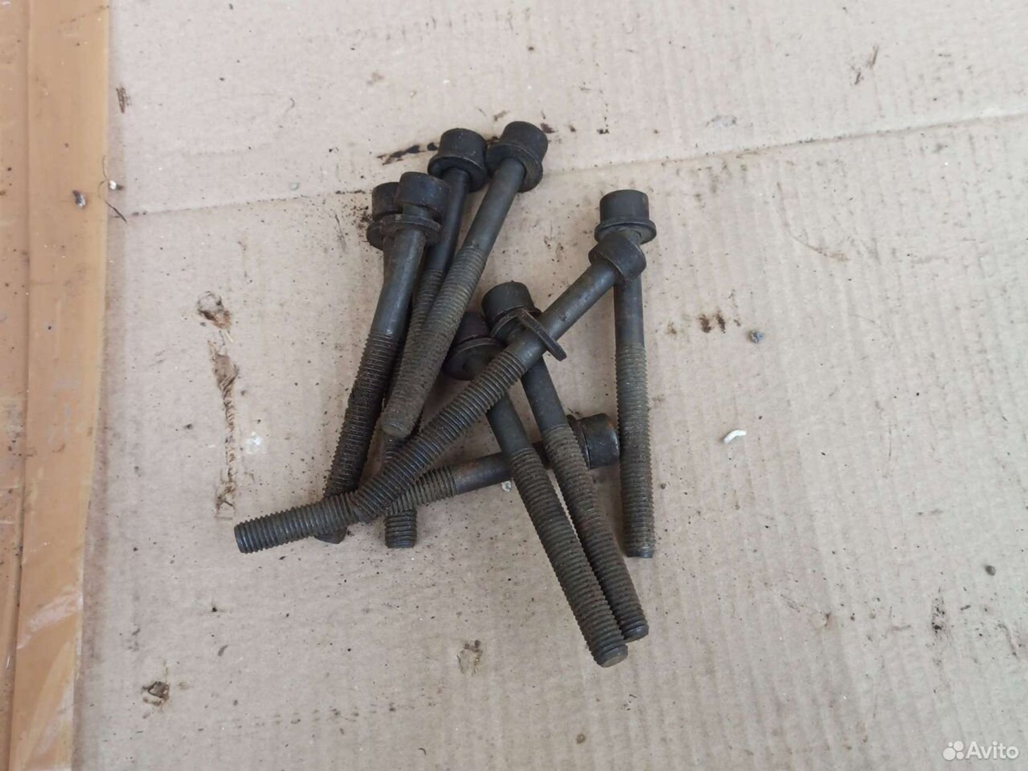 Болт головки блока цилиндров Nissan qr20de, 80 рублей, Ленина