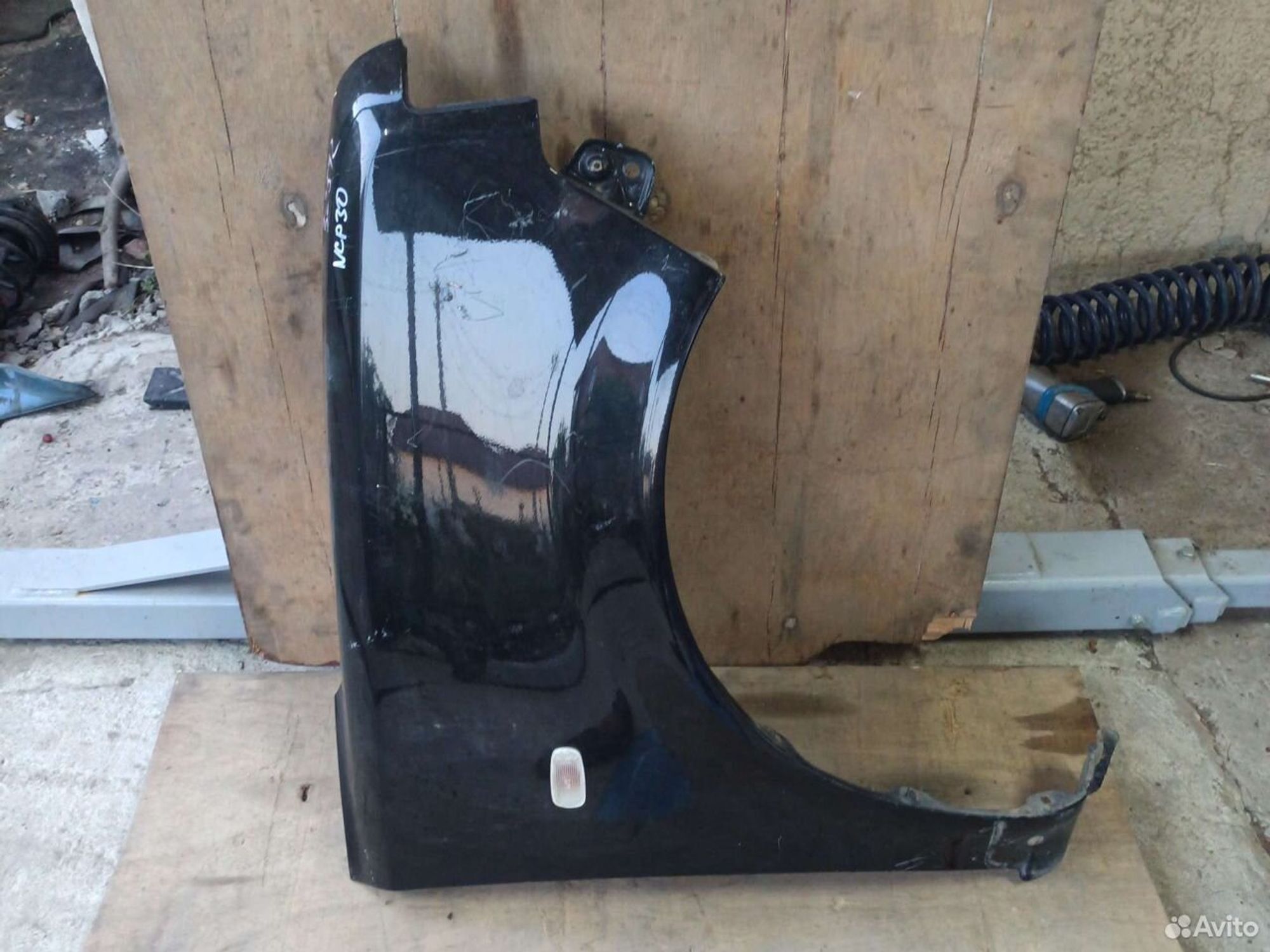 Крыло  переднее правое Toyota BB ncp30, 3500 рублей, Ленина