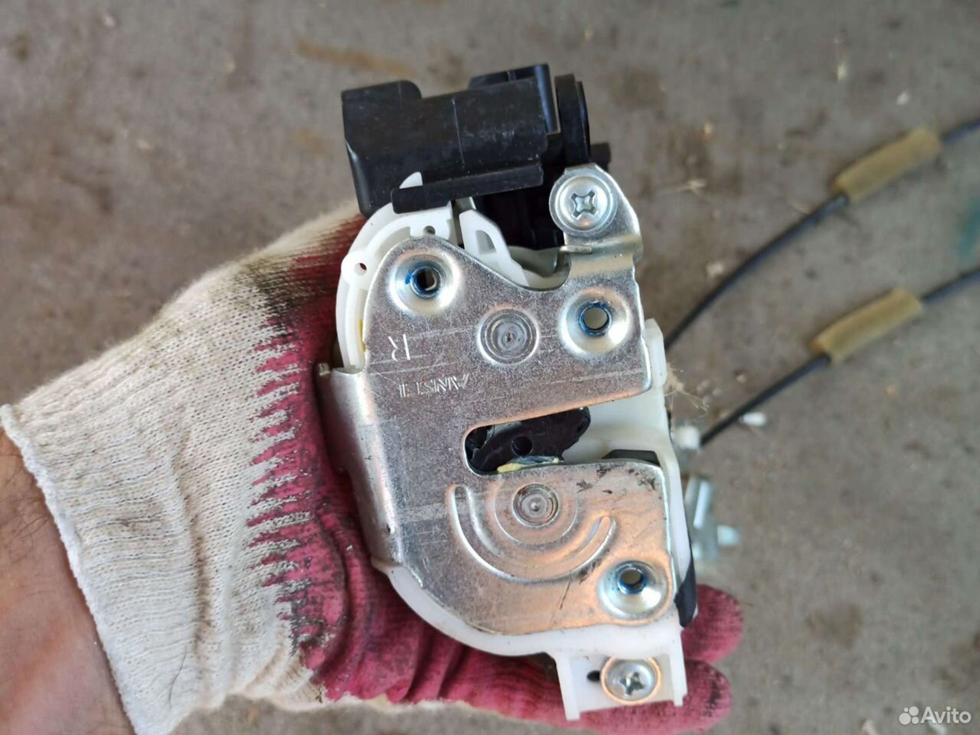 Замок двери Mitsubishi Lancer 10, 800 рублей, Ленина