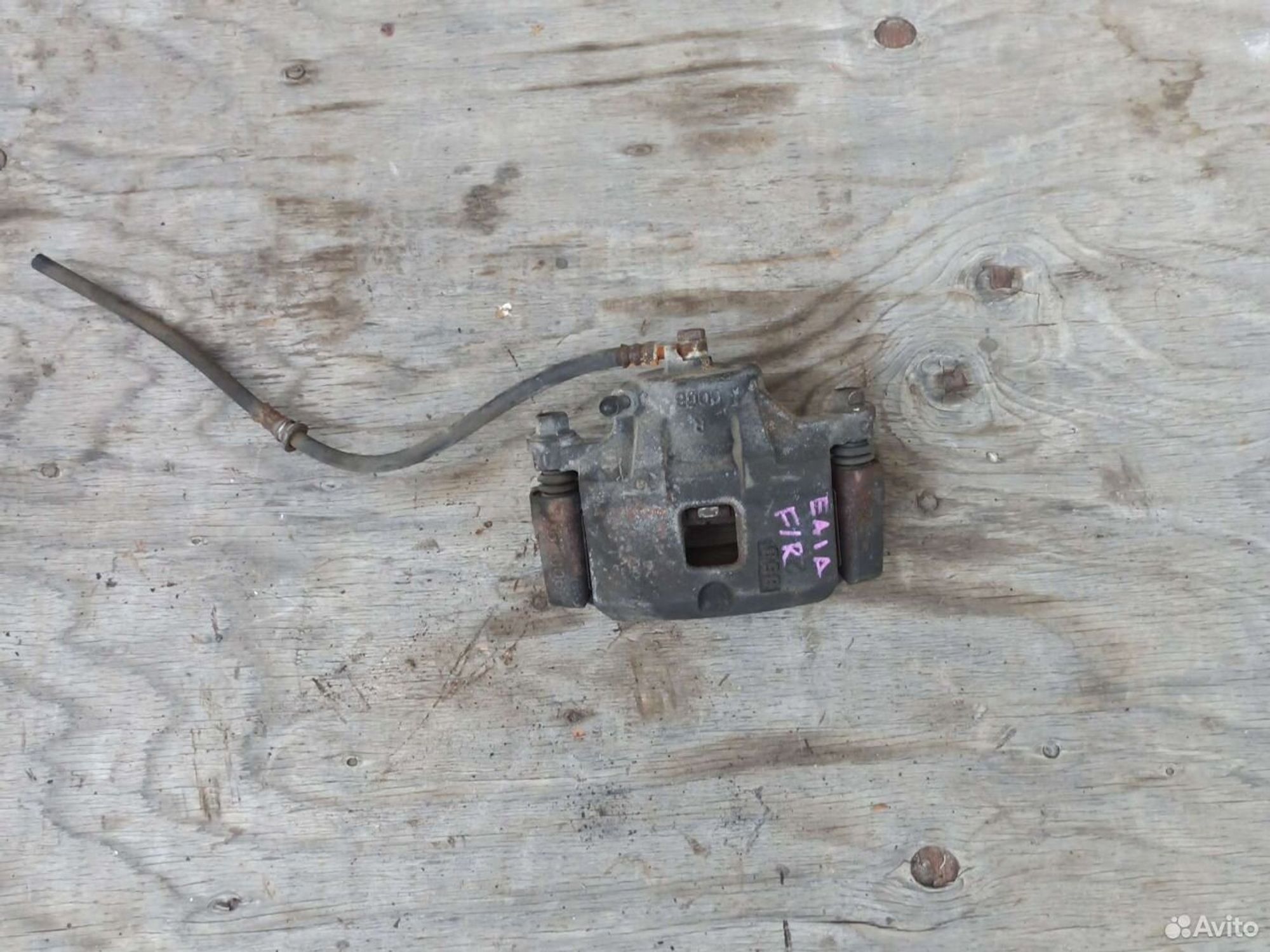 суппорт Mitsubishi Galant EA1A правый передний, 1500 рублей, Ленина