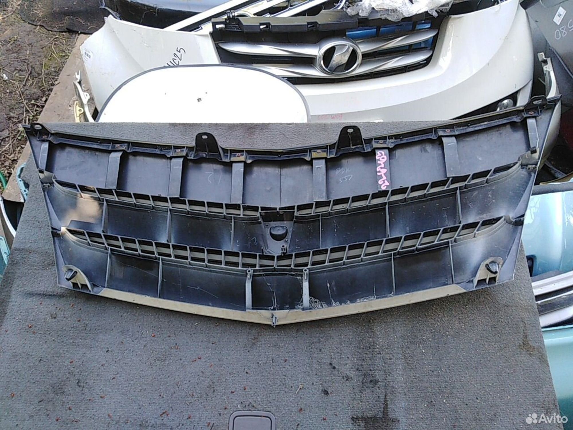 Решетка радиатора Toyota Alphard, 3000 рублей, Ленина