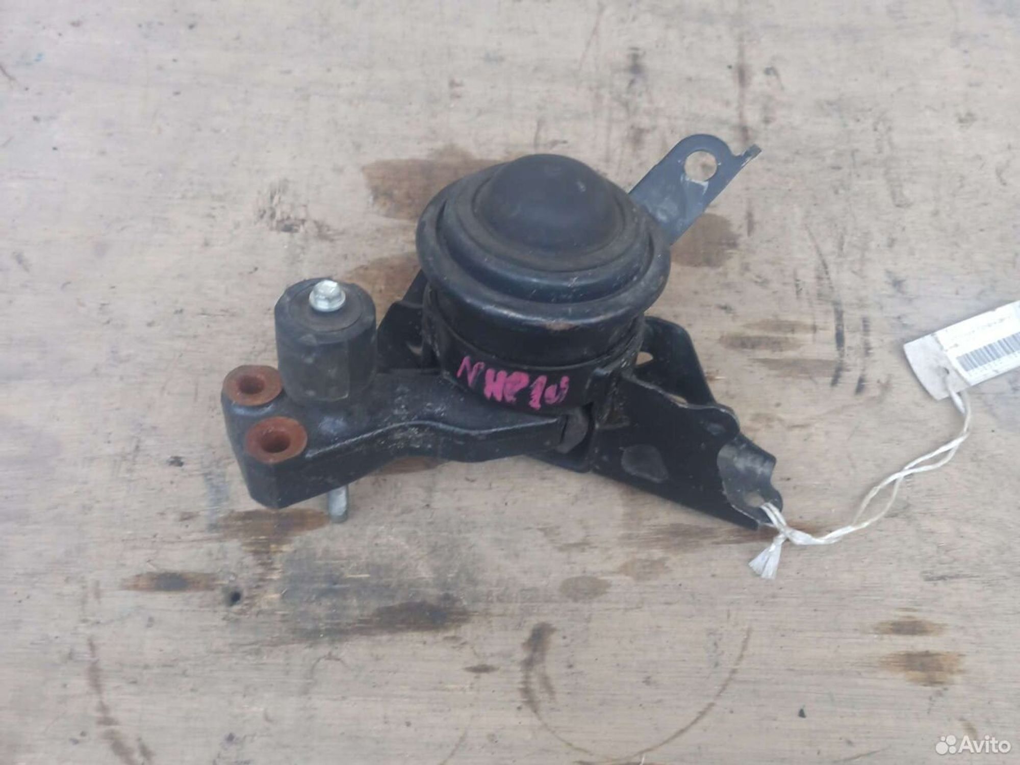 Подушка двигателя правая Toyota Aqua NHP10, 1300 рублей, Ленина