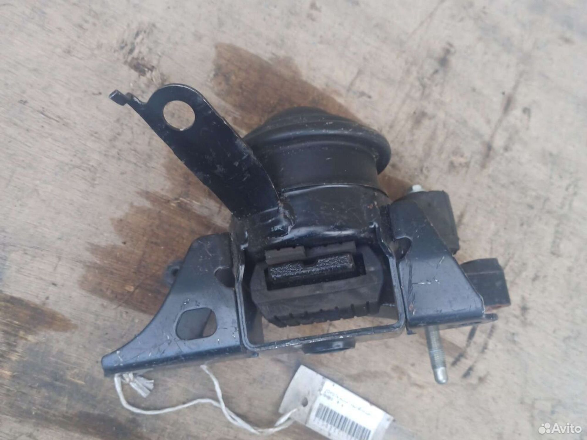 Подушка двигателя правая Toyota Aqua NHP10, 1300 рублей, Ленина