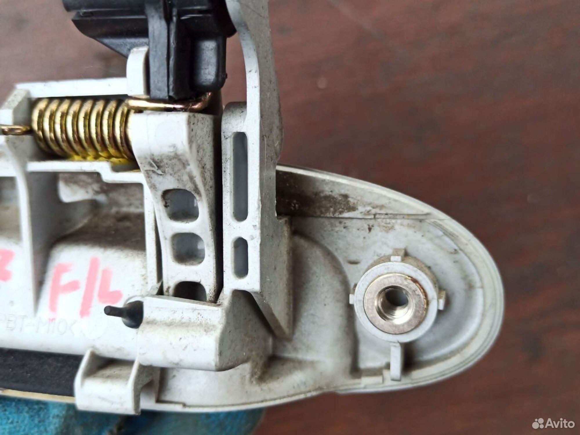 Ручка двери Toyota Vitz scp10 передняя левая, 700 рублей, Ленина