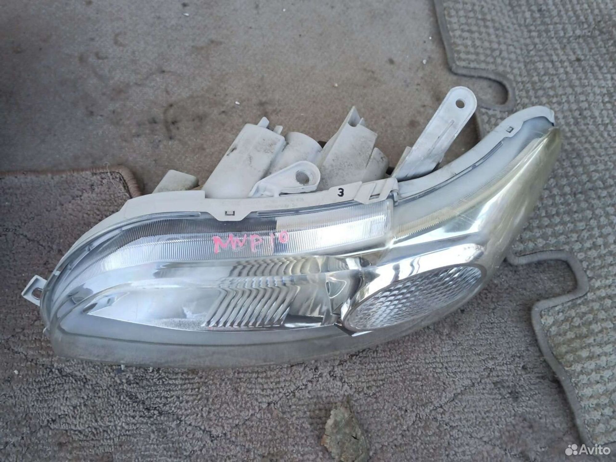 Фары Toyota Porte nnp10, 5700 рублей, Ленина