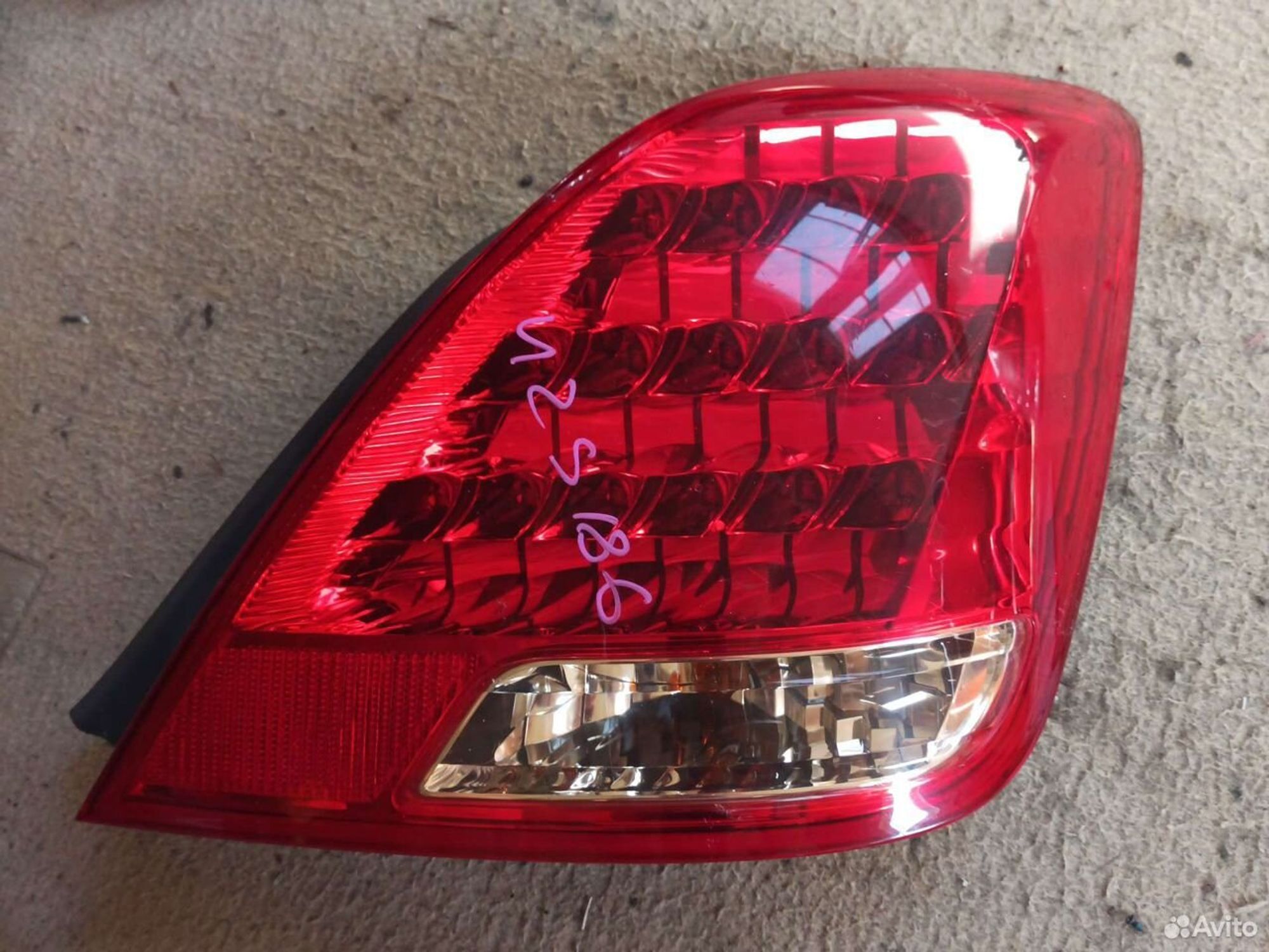 Стоп, фонарь правый Toyota Crown Majesta 186, 2000 рублей, Ленина