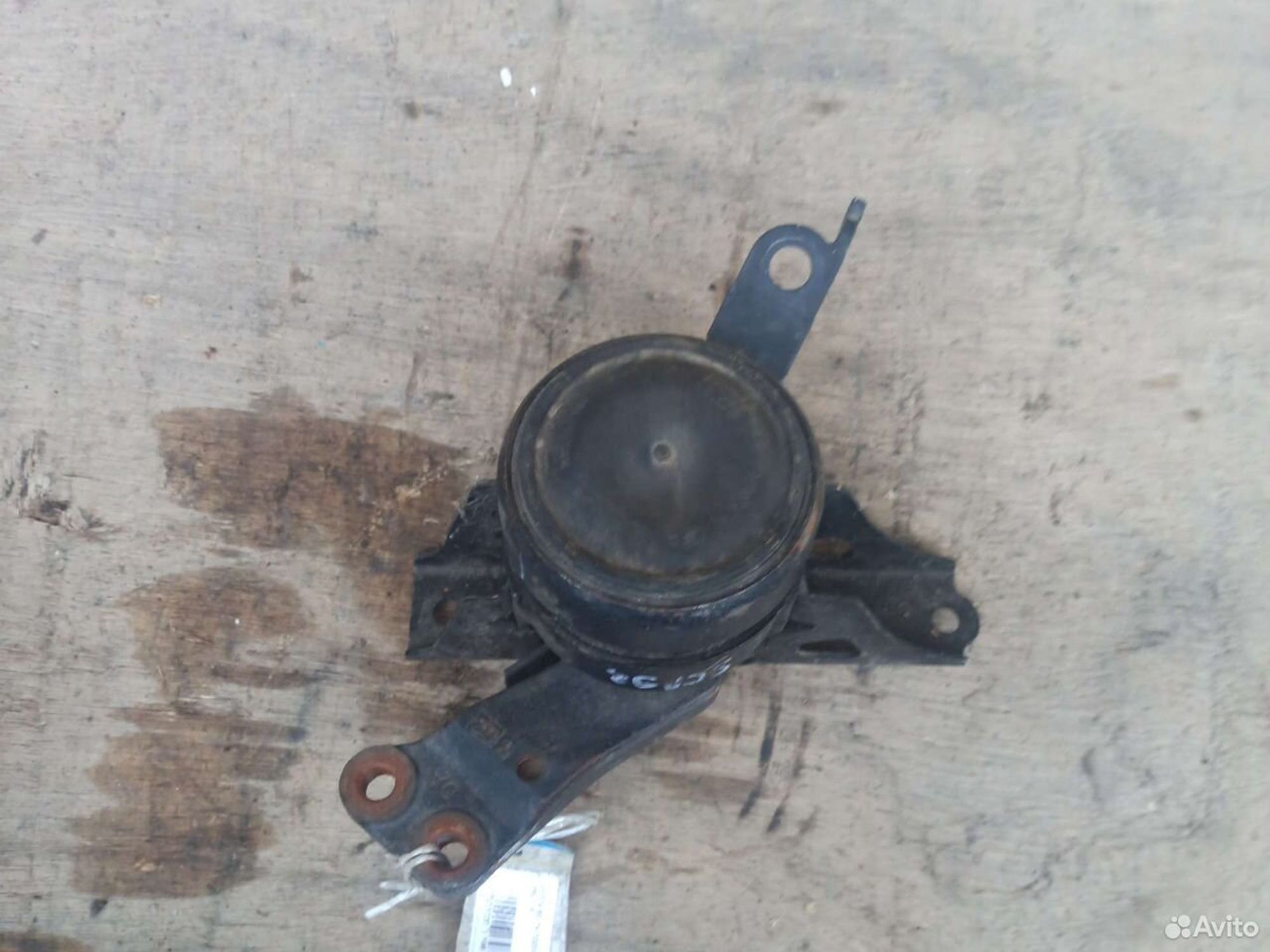 Подушка двигателя правая Toyota belta scp92, 1500 рублей, Ленина