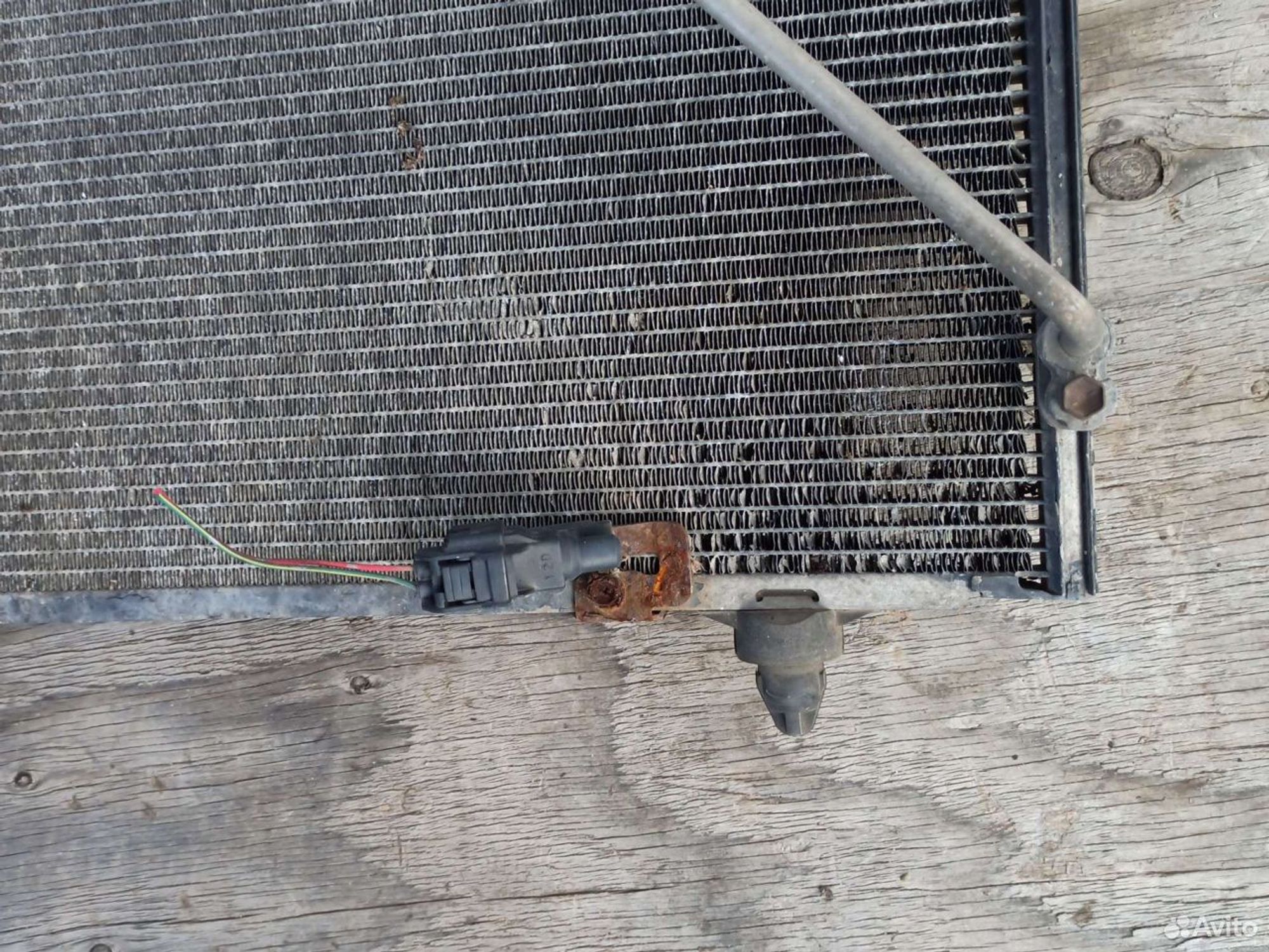 Радиатор кондиционера Toyota Caldina, Premio, Wish, 2000 рублей, Ленина