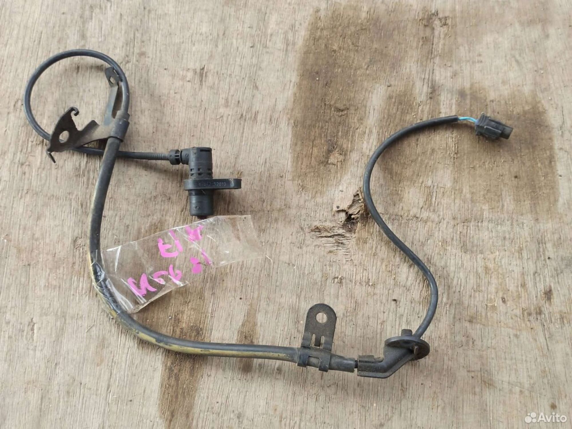 Датчик ABS Toyota Sienta передний правый ncp81, 700 рублей, Ленина