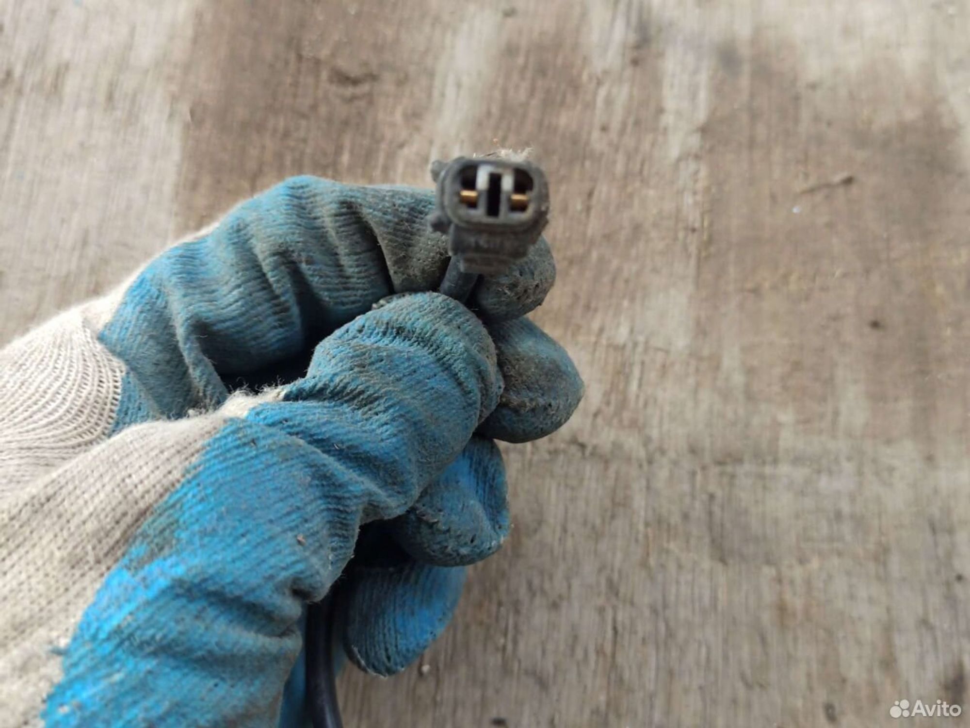 Датчик ABS Toyota Sienta передний правый ncp81, 700 рублей, Ленина