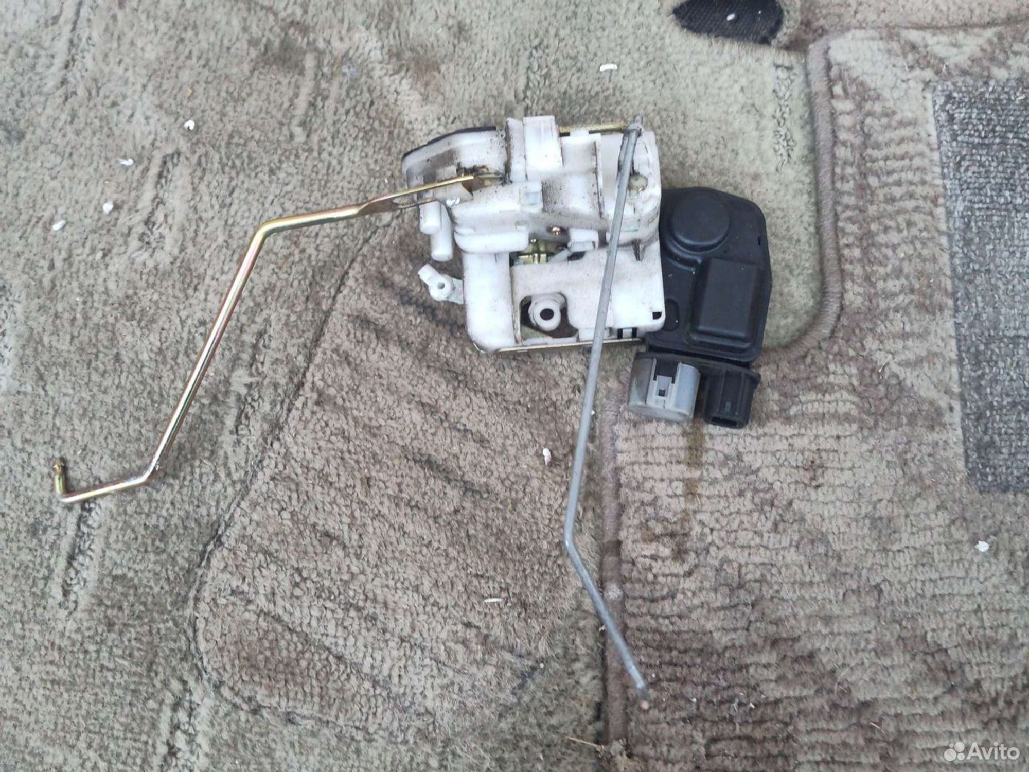 Замок двери Honda Fit GD1 передний левый, 800 рублей, Ленина