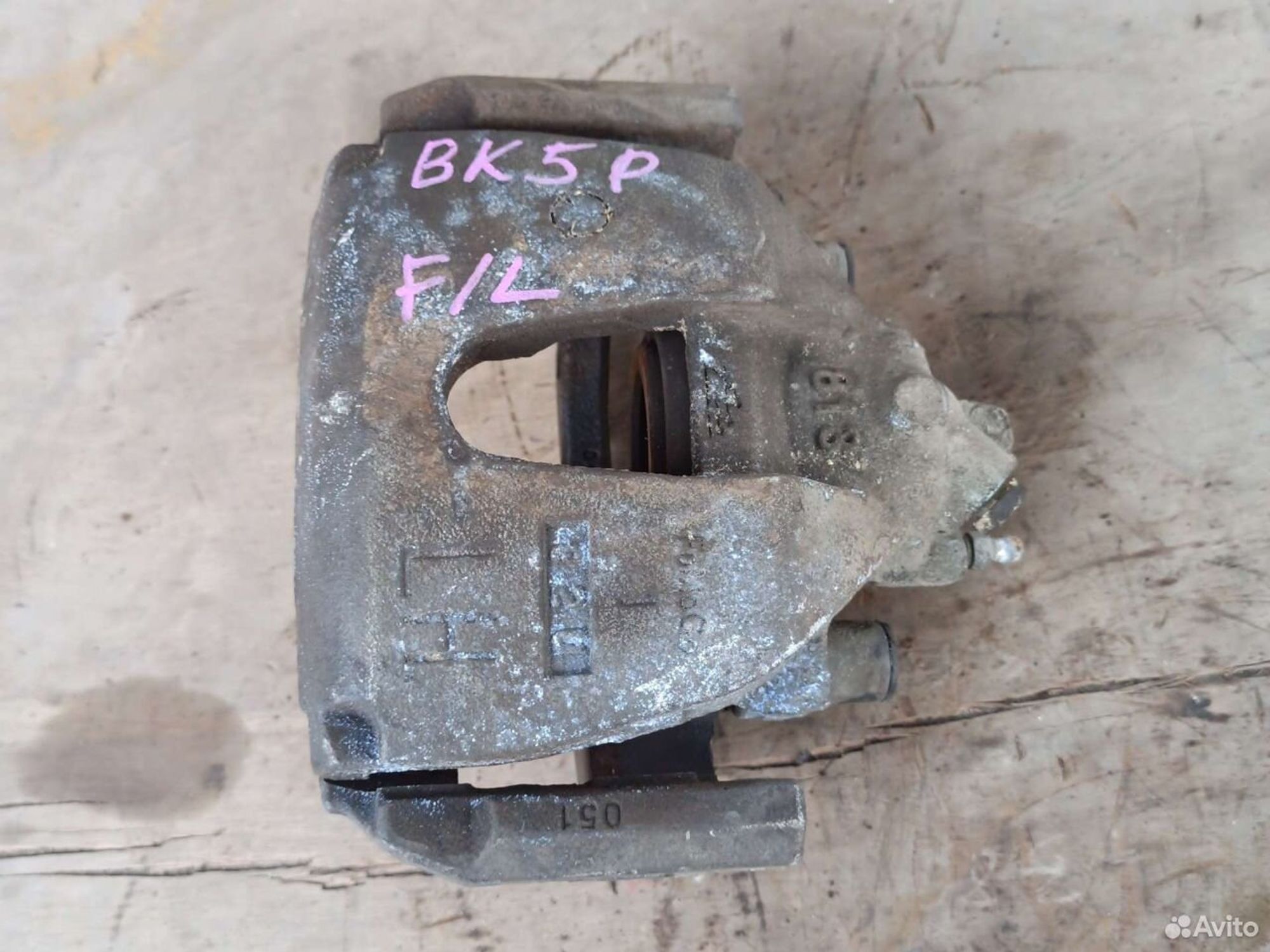 Суппорт Mazda 3 BK передний левый, 700 рублей, Ленина