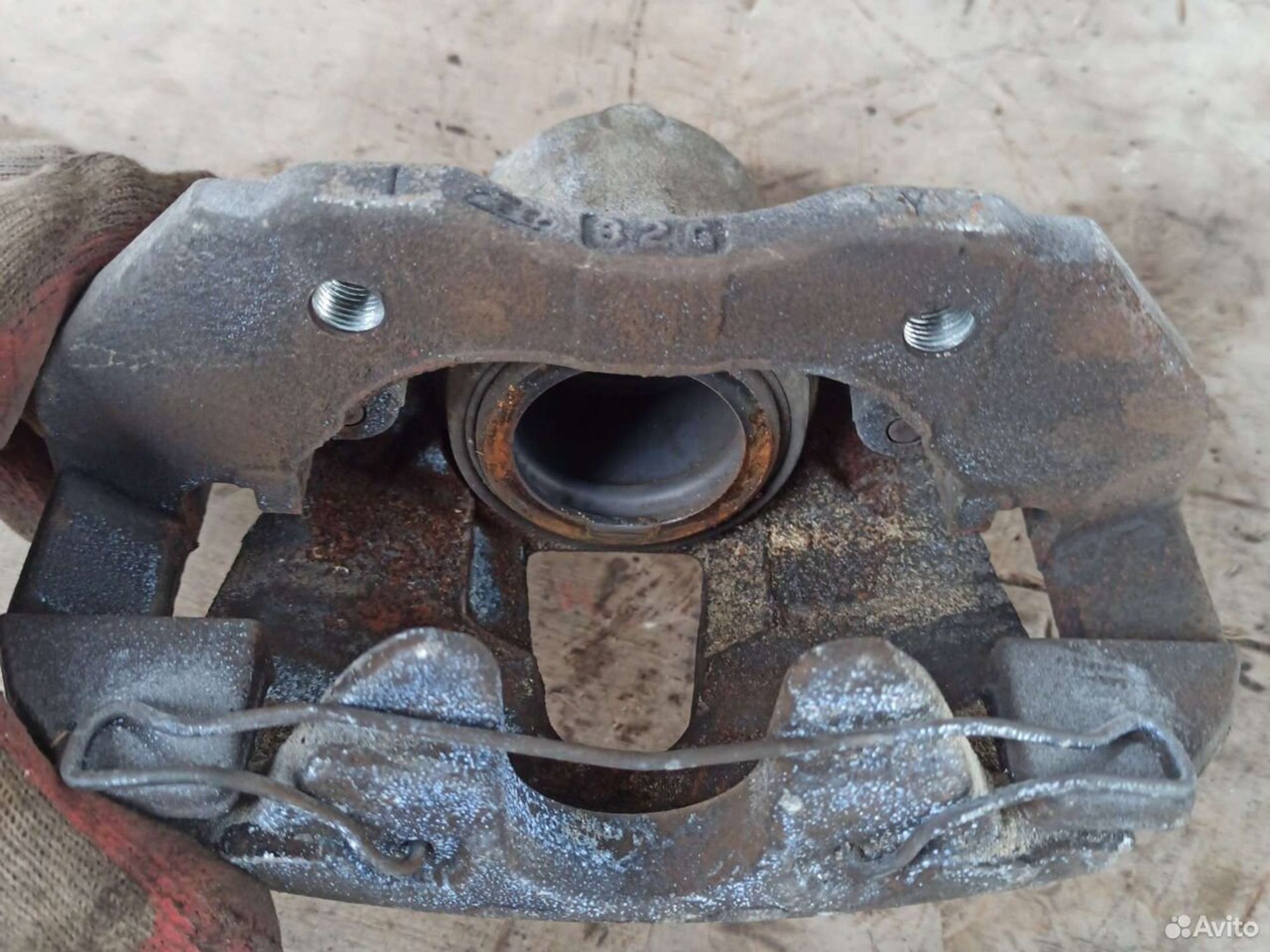 Суппорт Mazda 3 BK передний левый, 700 рублей, Ленина