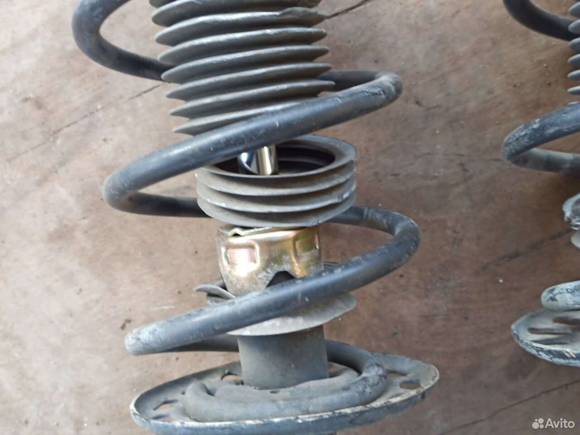 Стойки Honda Fit GD1 пара, 5000 рублей, Ленина