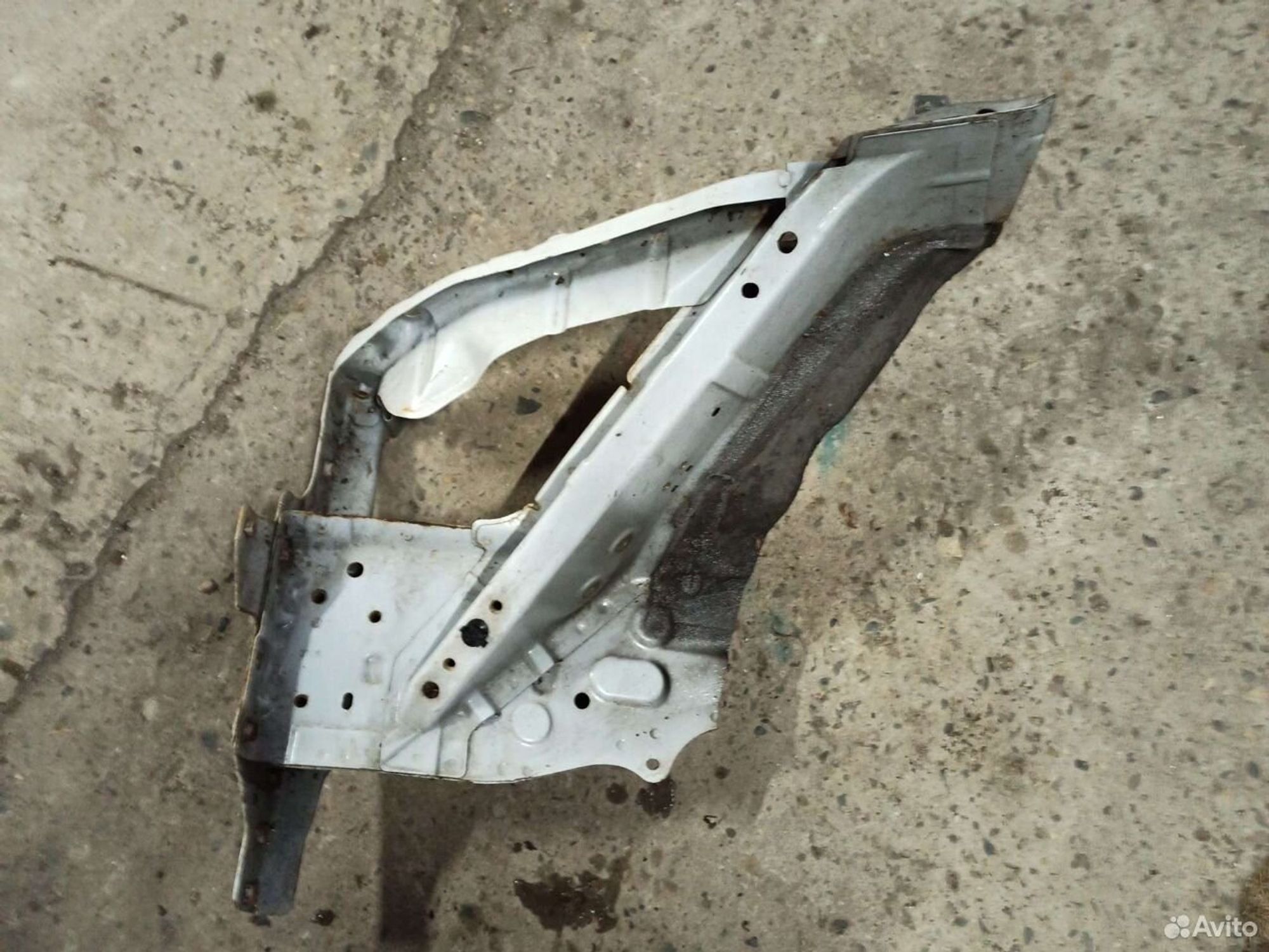 Лонжерон Nissan Teana j32 левый, 700 рублей, Ленина