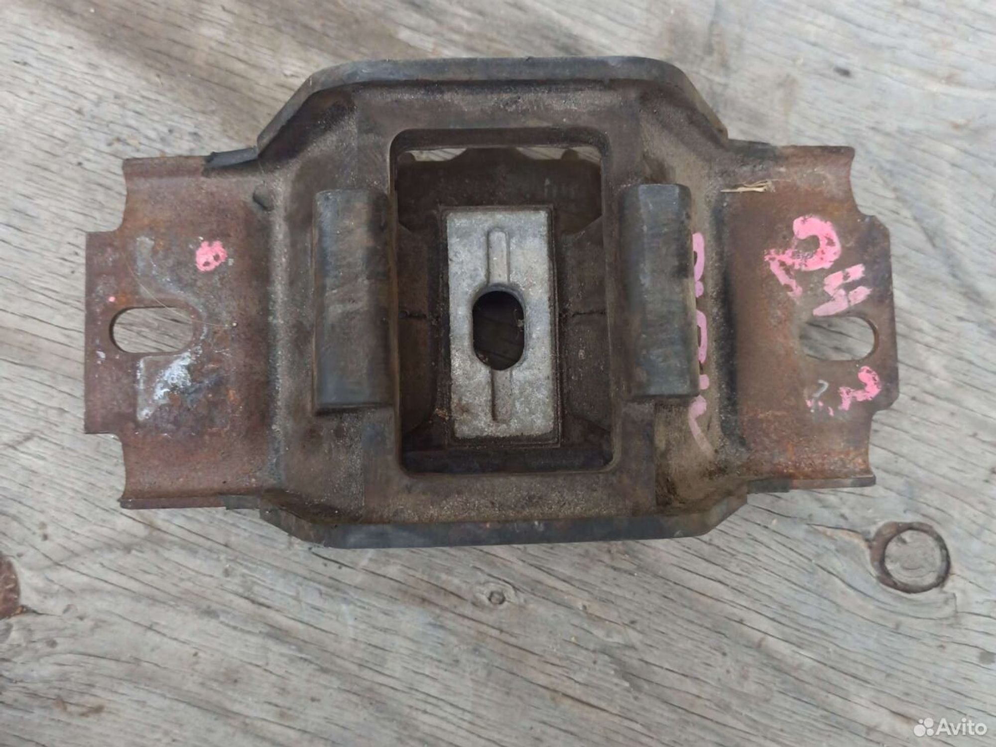 Подушка двигателя левая Mazda Demio DY3w, 1800 рублей, Ленина