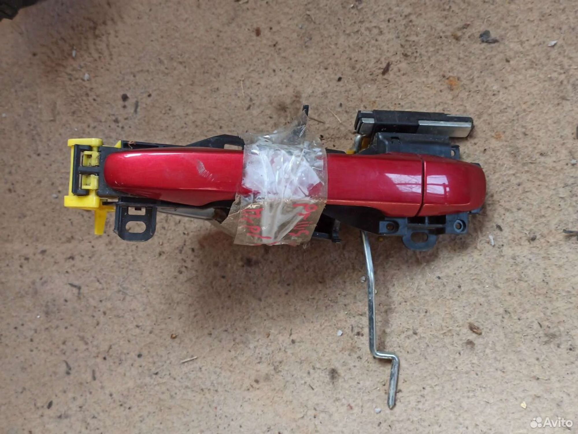 Ручка двери левая Toyota Prius zvw30, 700 рублей, Ленина