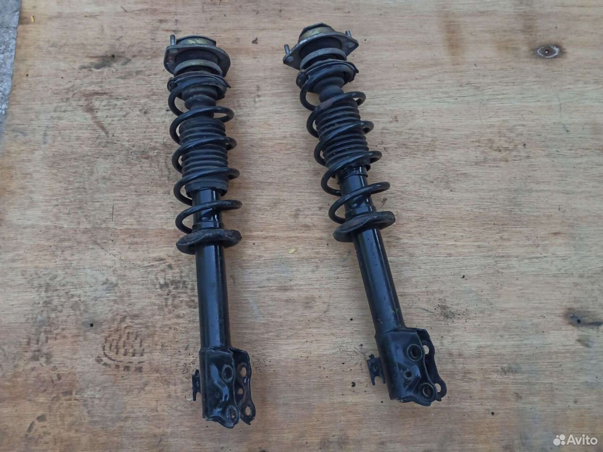 Стойка Toyota Passo kgc10 пара, 6500 рублей, Ленина