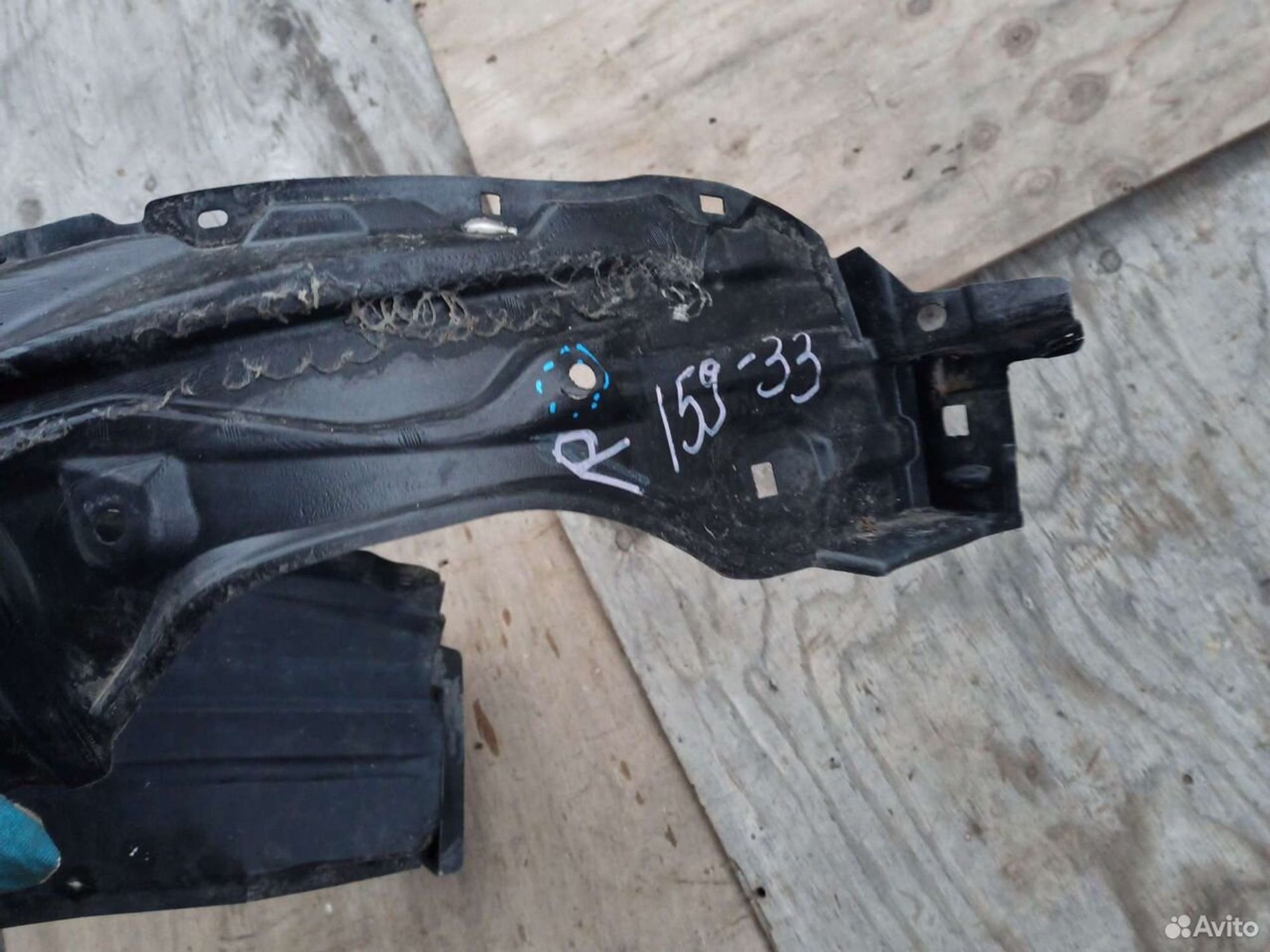 Подкрылок Toyota Aqua передний правый, 900 рублей, Ленина