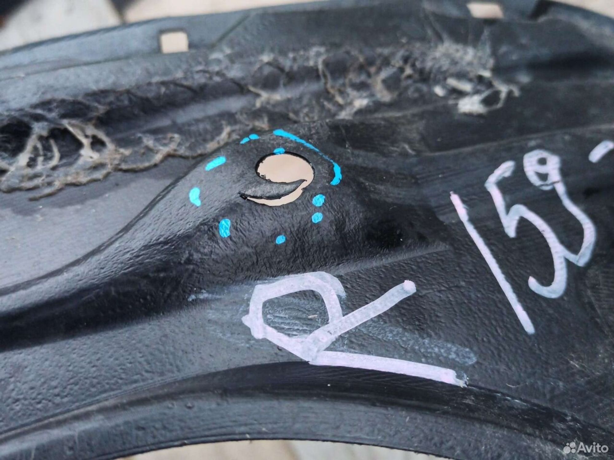 Подкрылок Toyota Aqua передний правый, 900 рублей, Ленина