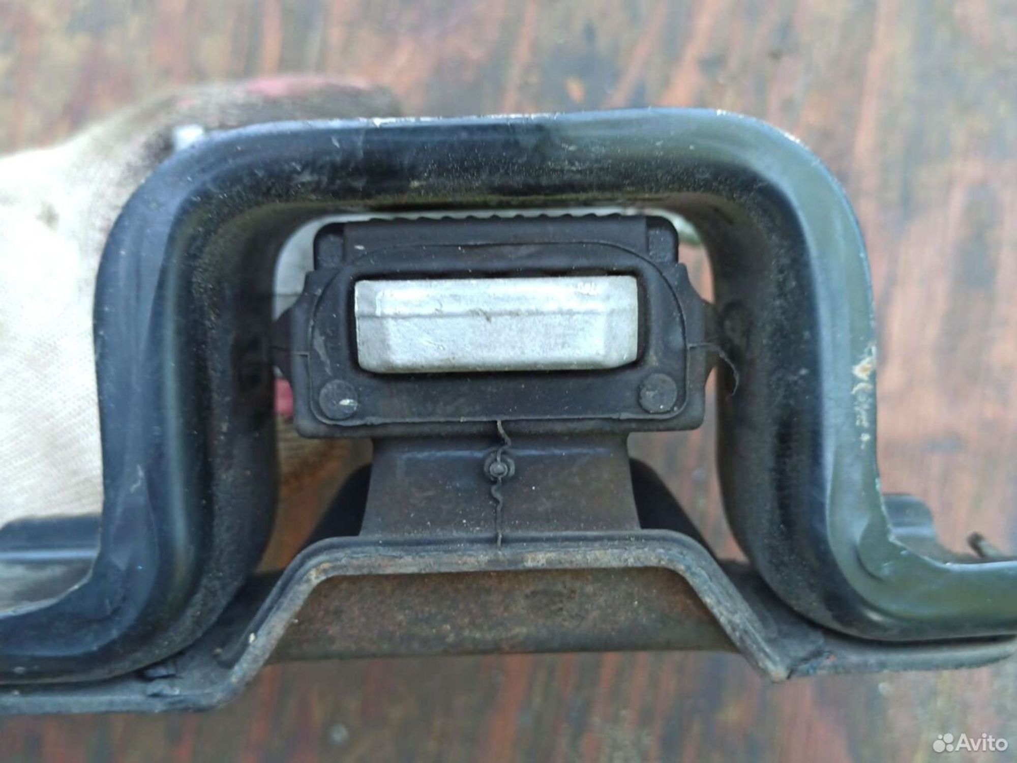 Подушка двигателя левая Honda Fit GP5, 1000 рублей, Ленина