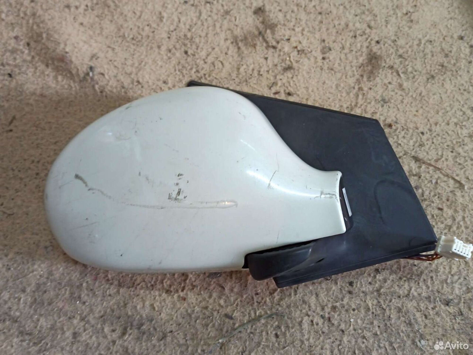 Зеркало правое Nissan Tino v10, 1600 рублей, Ленина