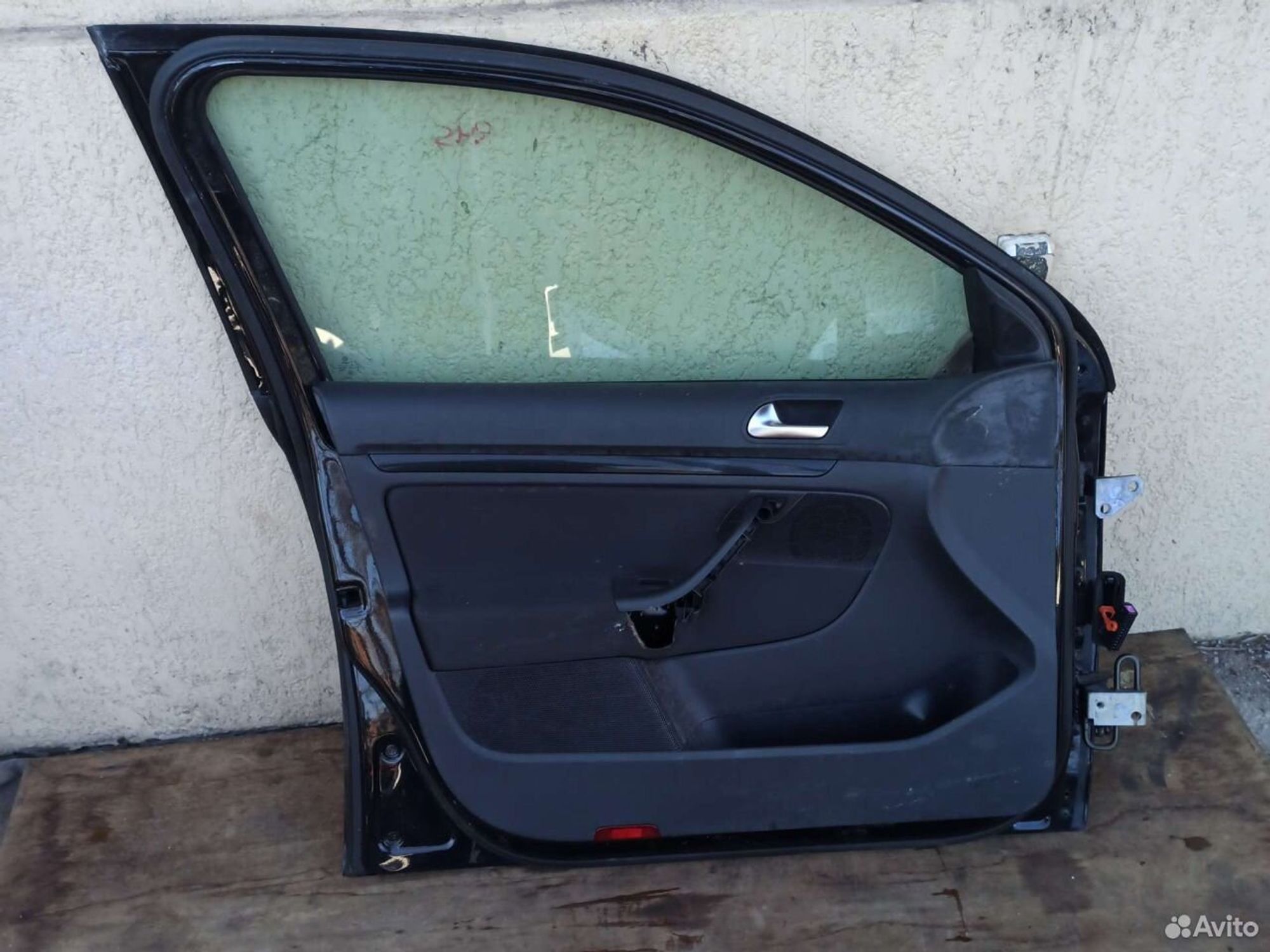 Дверь левая передняя  Volkswagen Golf Mk6, 20000 рублей, Ленина