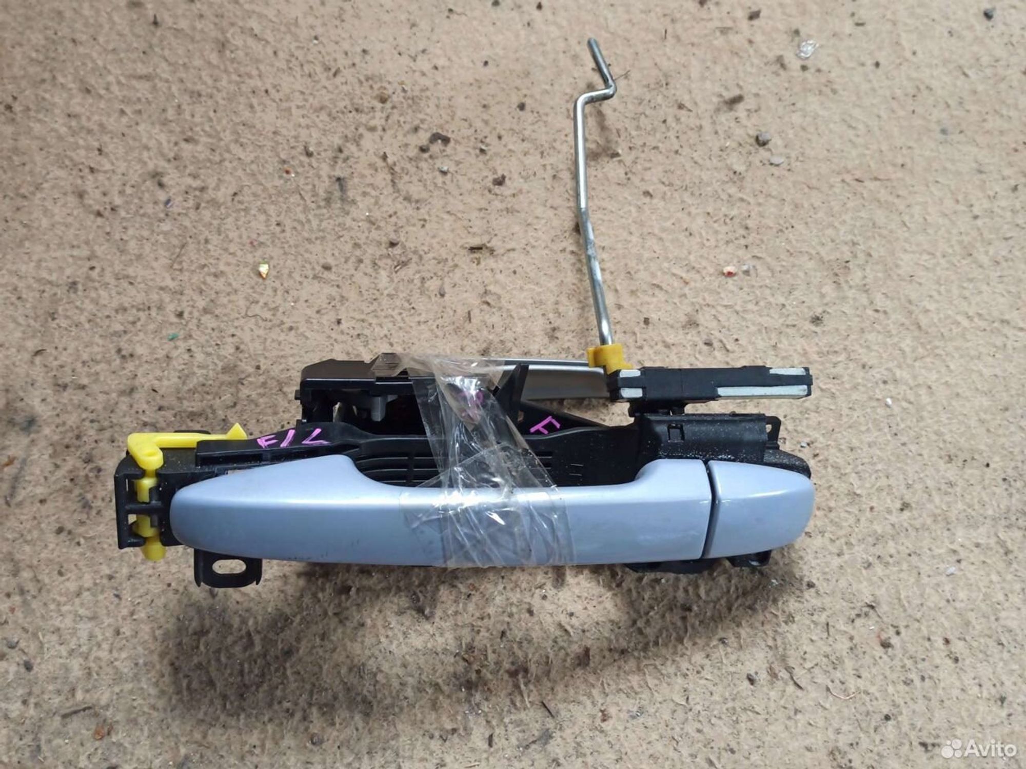 Ручка двери левая Toyota Prius zvw30, 700 рублей, Ленина