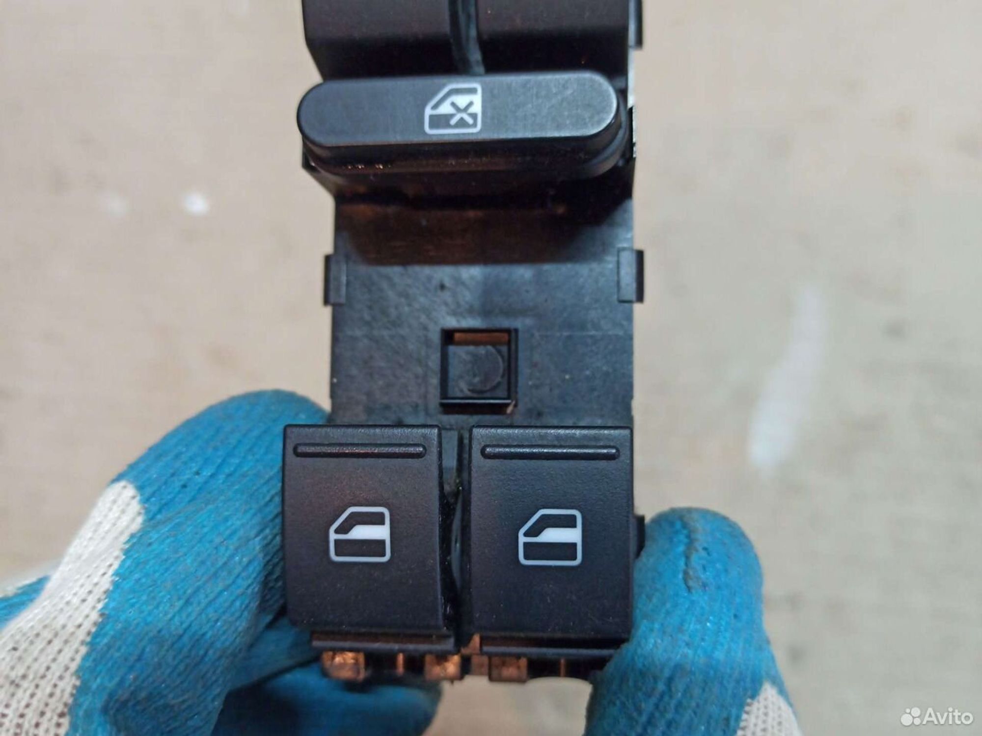 Блок управления стеклоподъёмниками Volkswagen Golf, 1000 рублей, Ленина