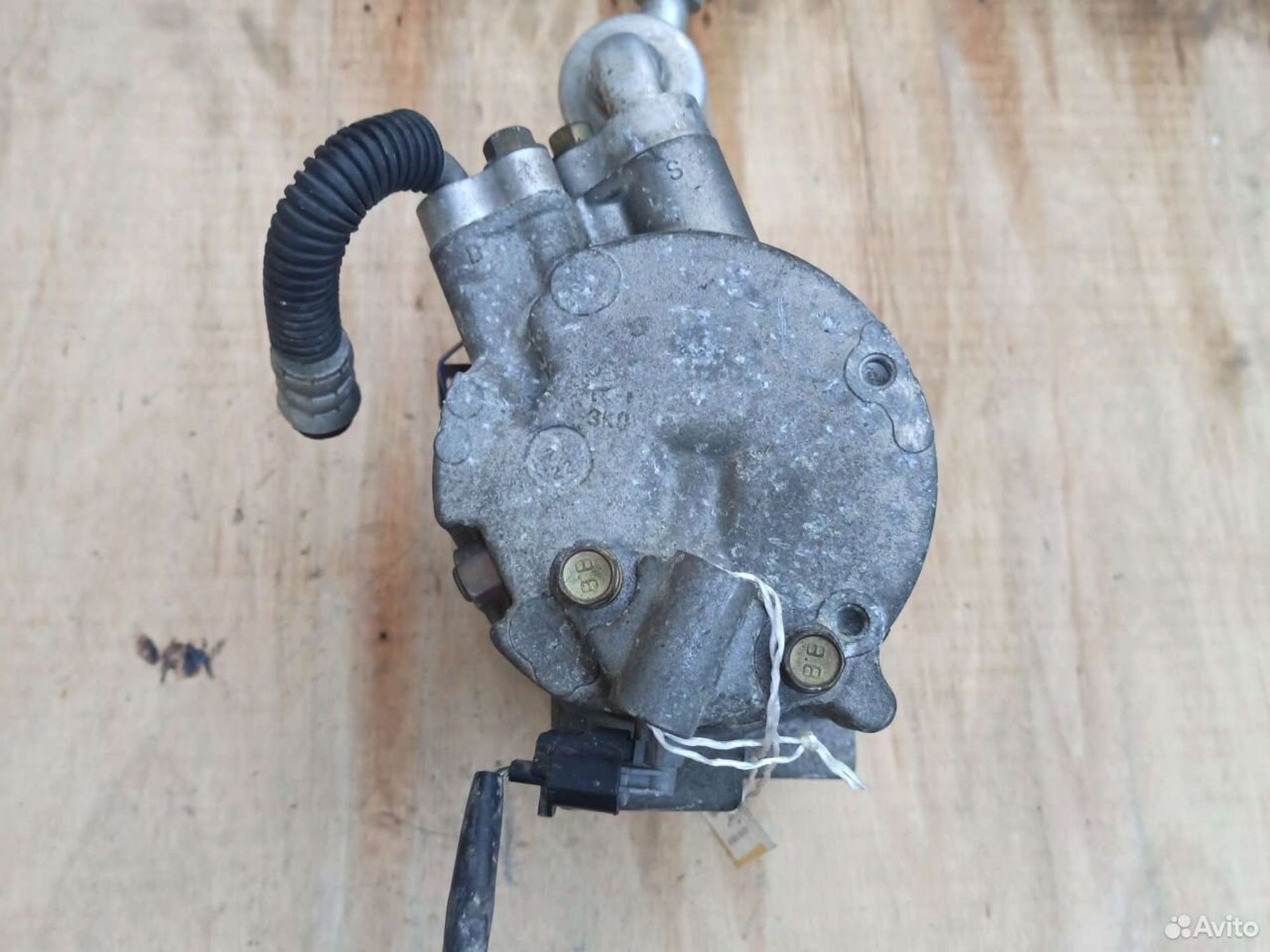 Компрессор кондиционера Nissan stagea hm35 vq30dd, 3300 рублей, Ленина