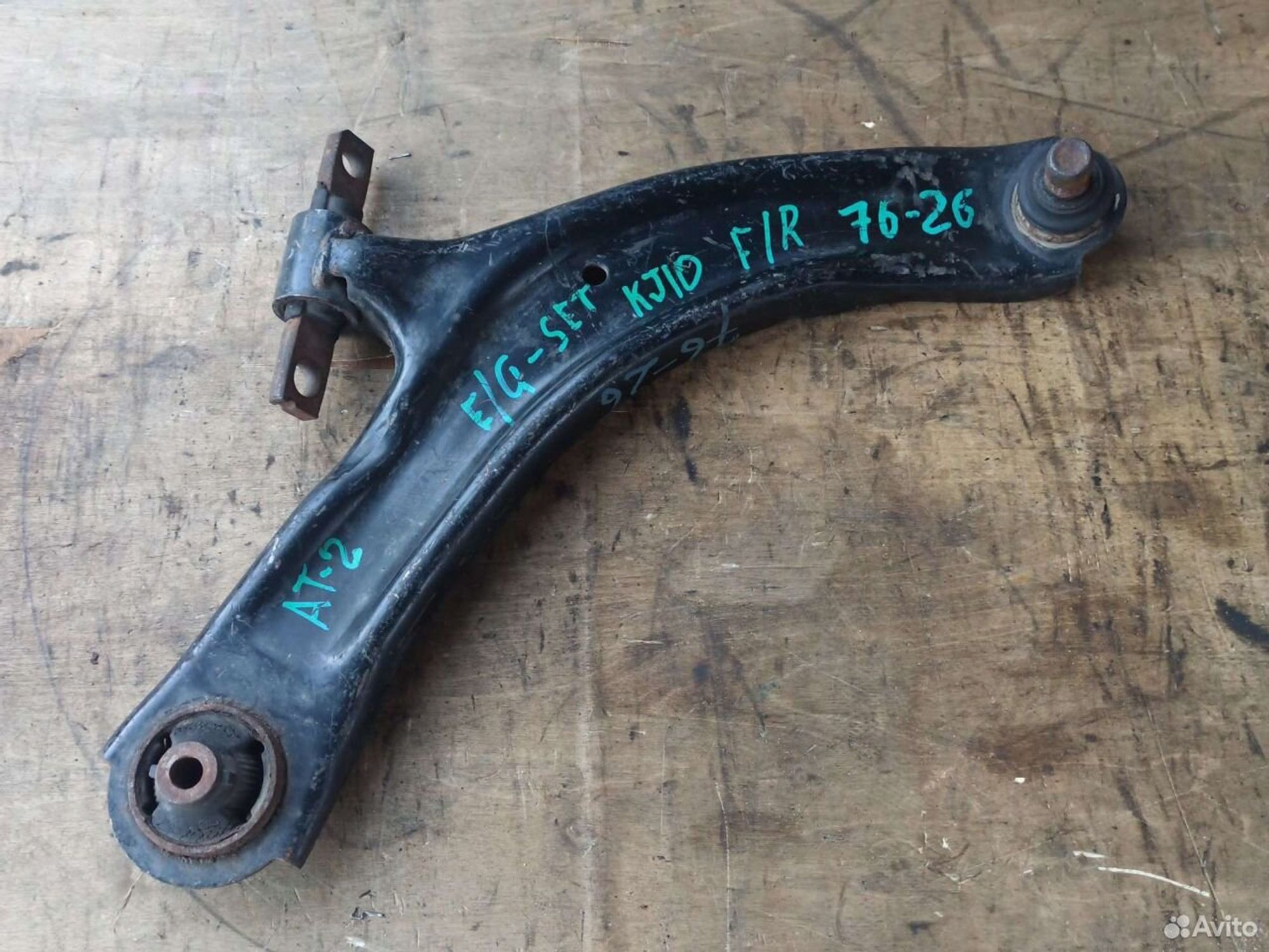 Рычаг Nissan Qashqai J10 правый, 2000 рублей, Ленина