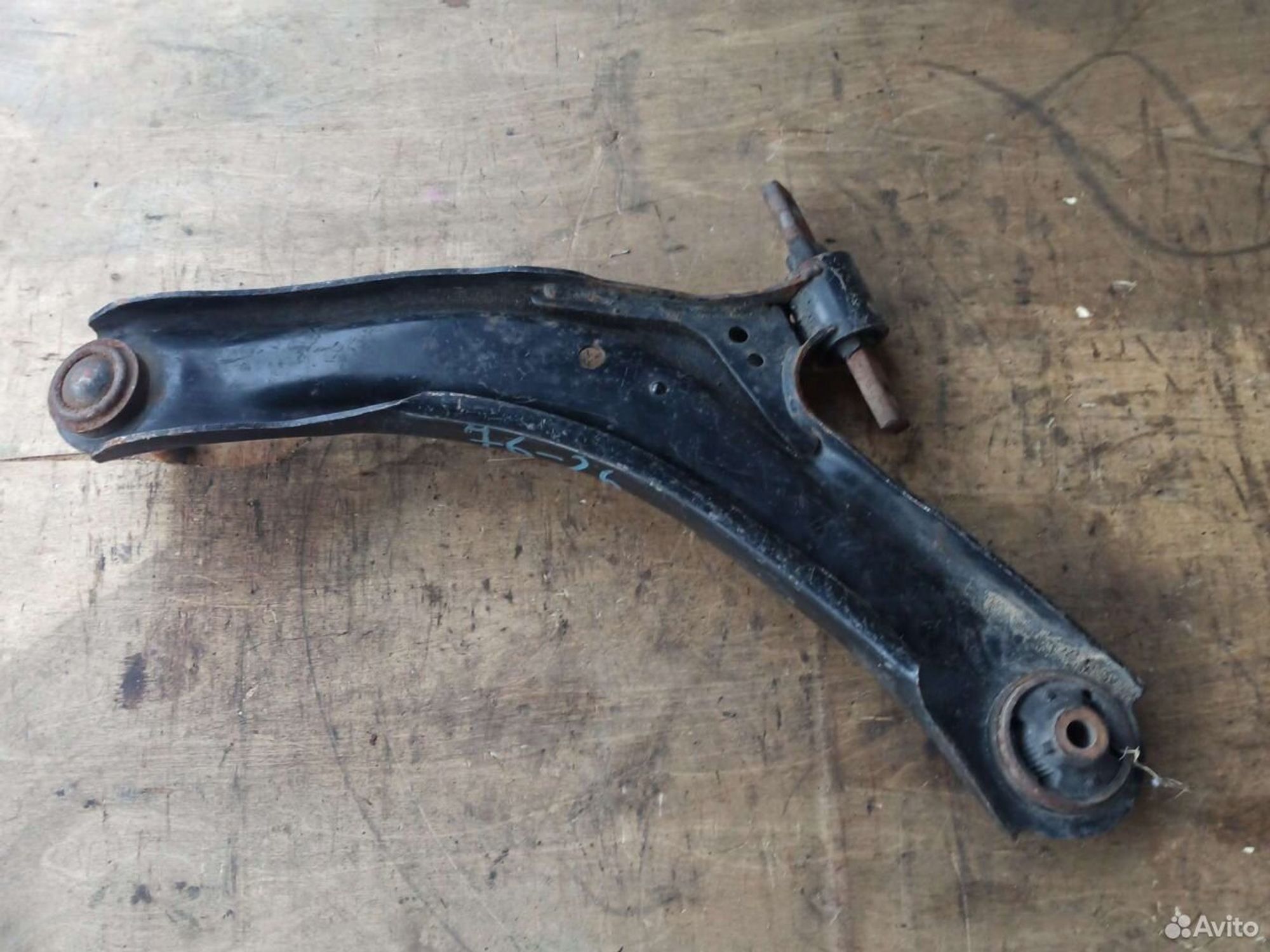 Рычаг Nissan Qashqai J10 правый, 2000 рублей, Ленина